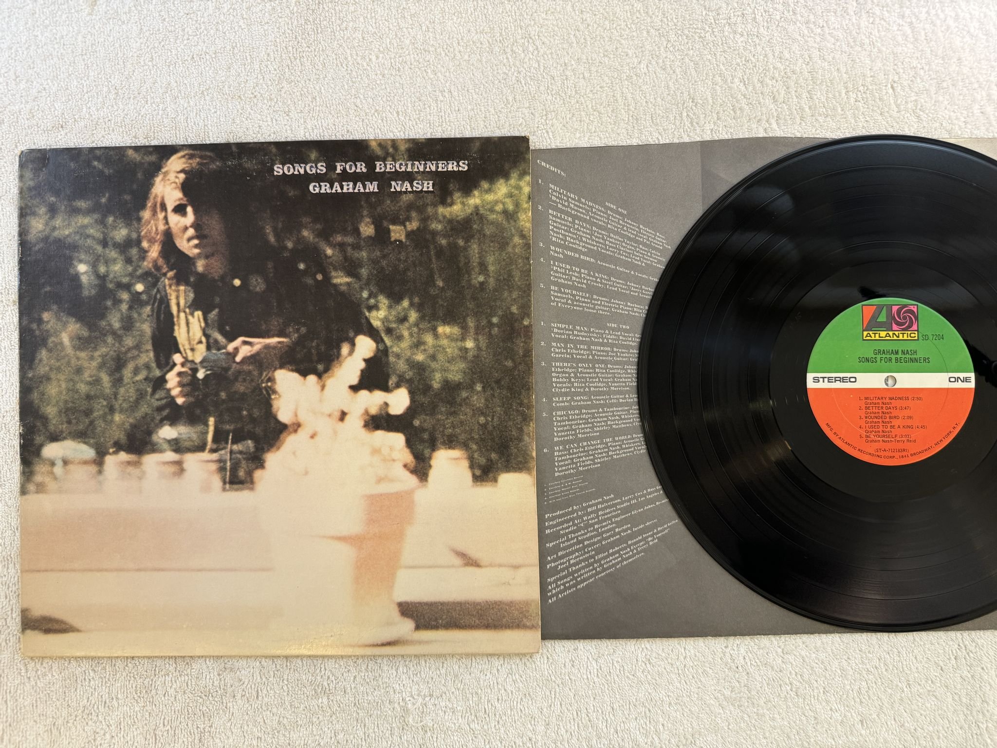 Omslagsbild för skivan GRAHAM NASH songs for beginners LP US ATLANTIC SD 7204