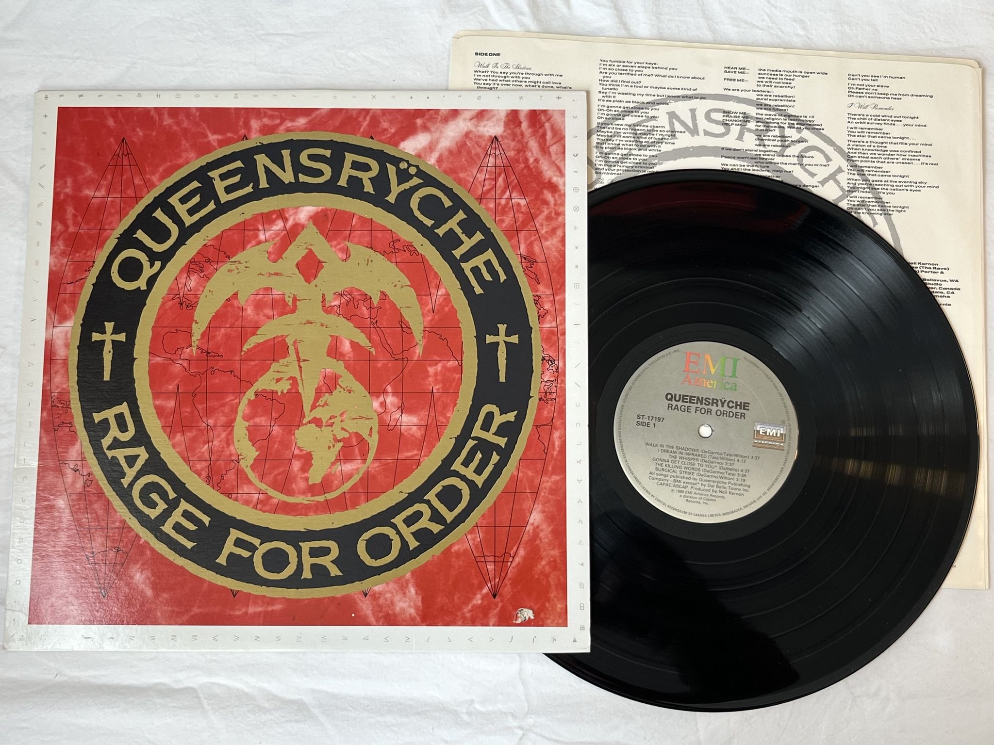 Omslagsbild för skivan QUEENSRYCHE rage for order LP Can -86 EMI AMERICA ST-17197