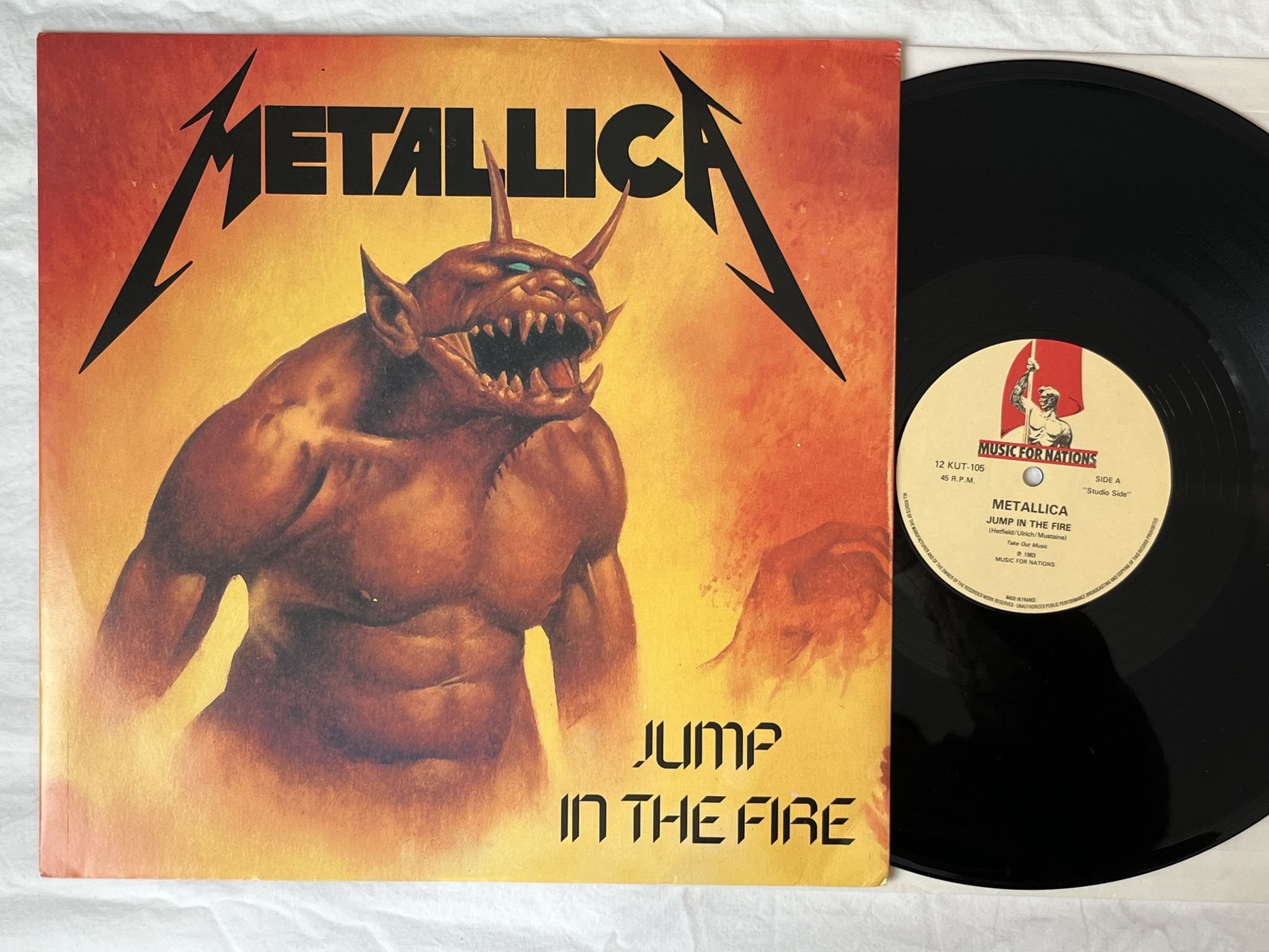Omslagsbild för skivan METALLICA Jump In The Fire 12" -84 UK MUSIC FOR NATIONS 12 KUT-105