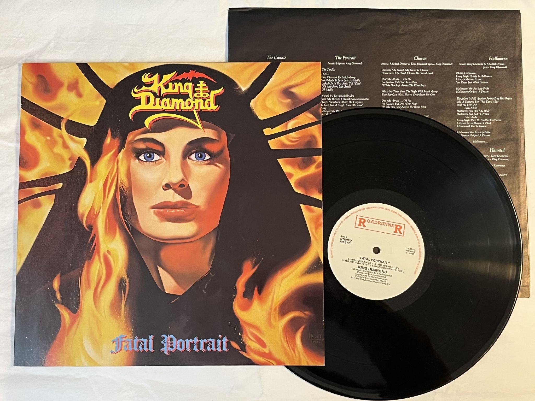 Omslagsbild för skivan KING DIAMOND fatal portrait LP -85 Hol ROADRUNNER RR 9721