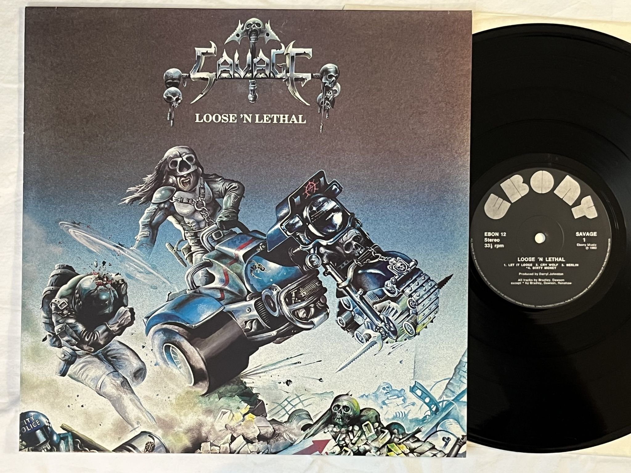 Omslagsbild för skivan SAVAGE loose n lethal LP -83 UK EBONY EBON 2