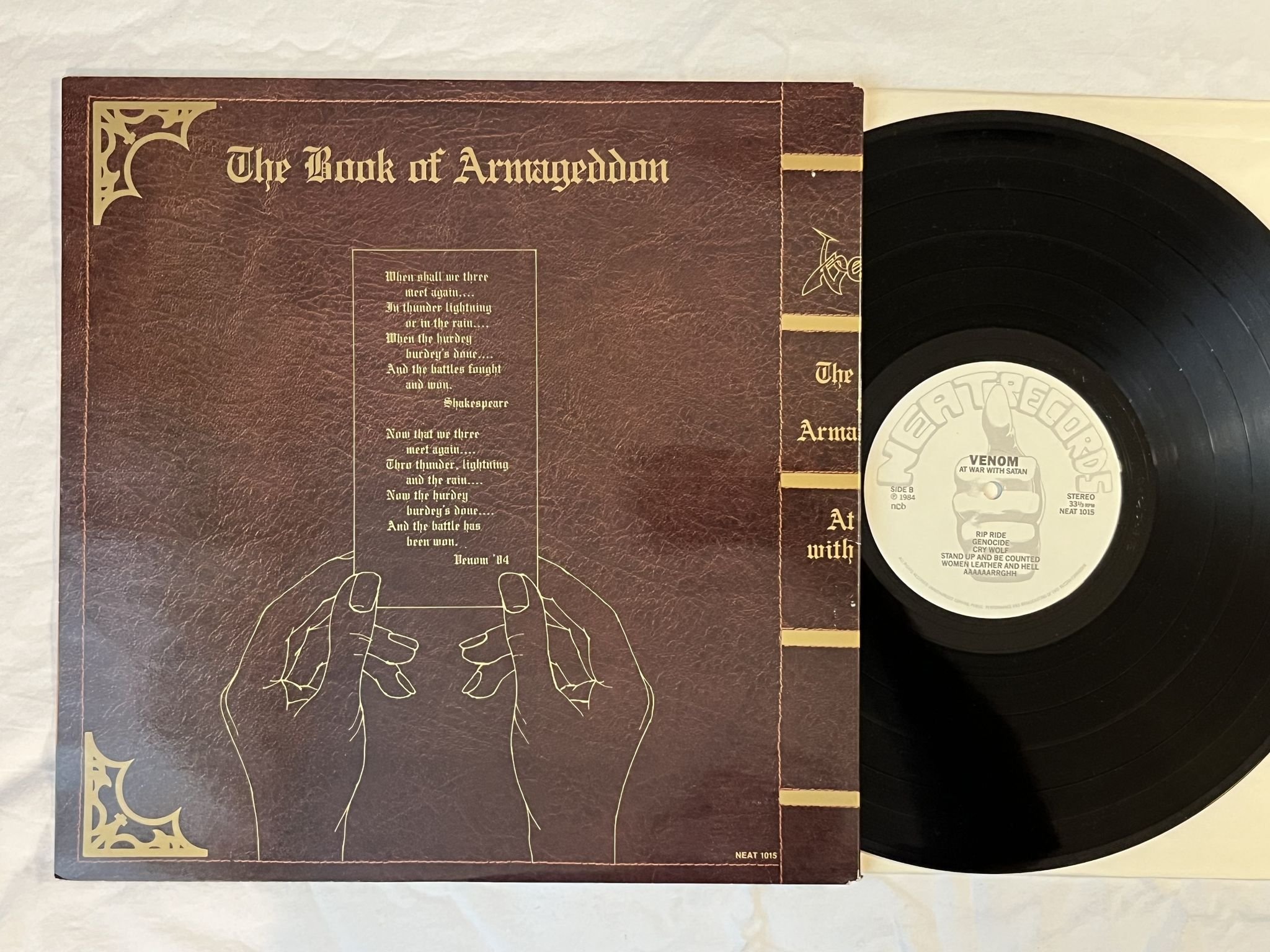 Omslagsbild för skivan VENOM at war with satan LP -84 ncb NEAT RECORDS NEAT 1015