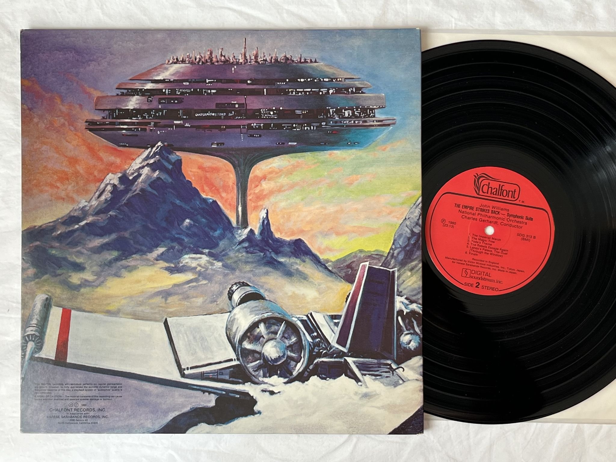 Omslagsbild för skivan NATIONAL PHILHARMONIC ORCHESTRA The Empire Strikes Back LP -80 US CHALFONT