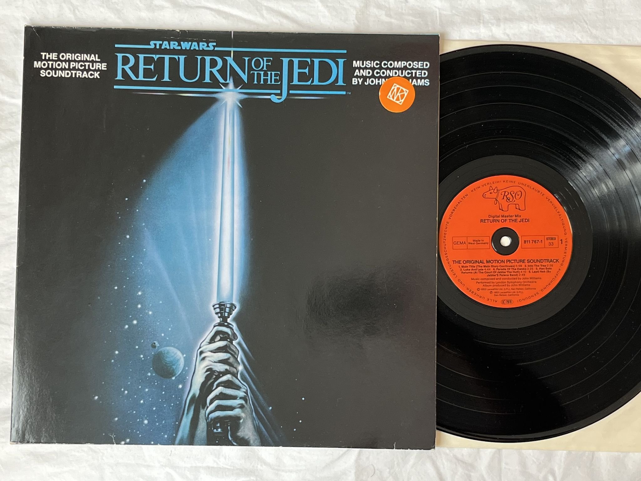 Omslagsbild för skivan JOHN WILLIAMS return of the Jedi LP -83 Ger RSO 811767-1 ** POSTER **