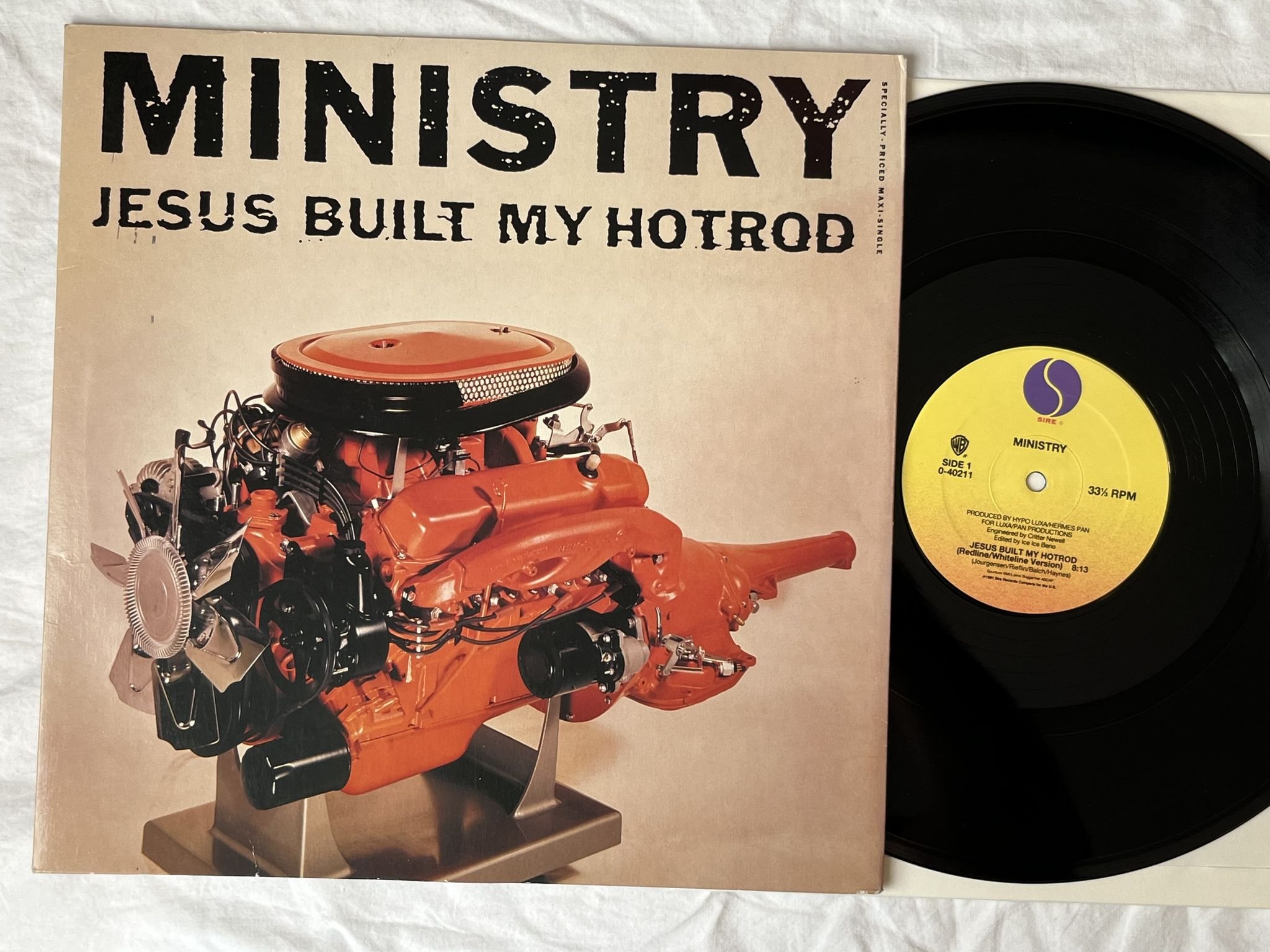 Omslagsbild för skivan MINISTRY Jesus Built My Hotrod 12" -91 US sire 0-40211
