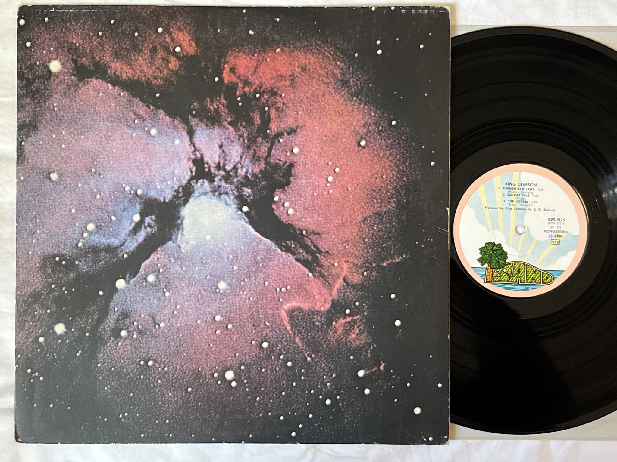 Omslagsbild för skivan KING CRIMSON Islands LP -71 Swe ISLAND ILPS 9175