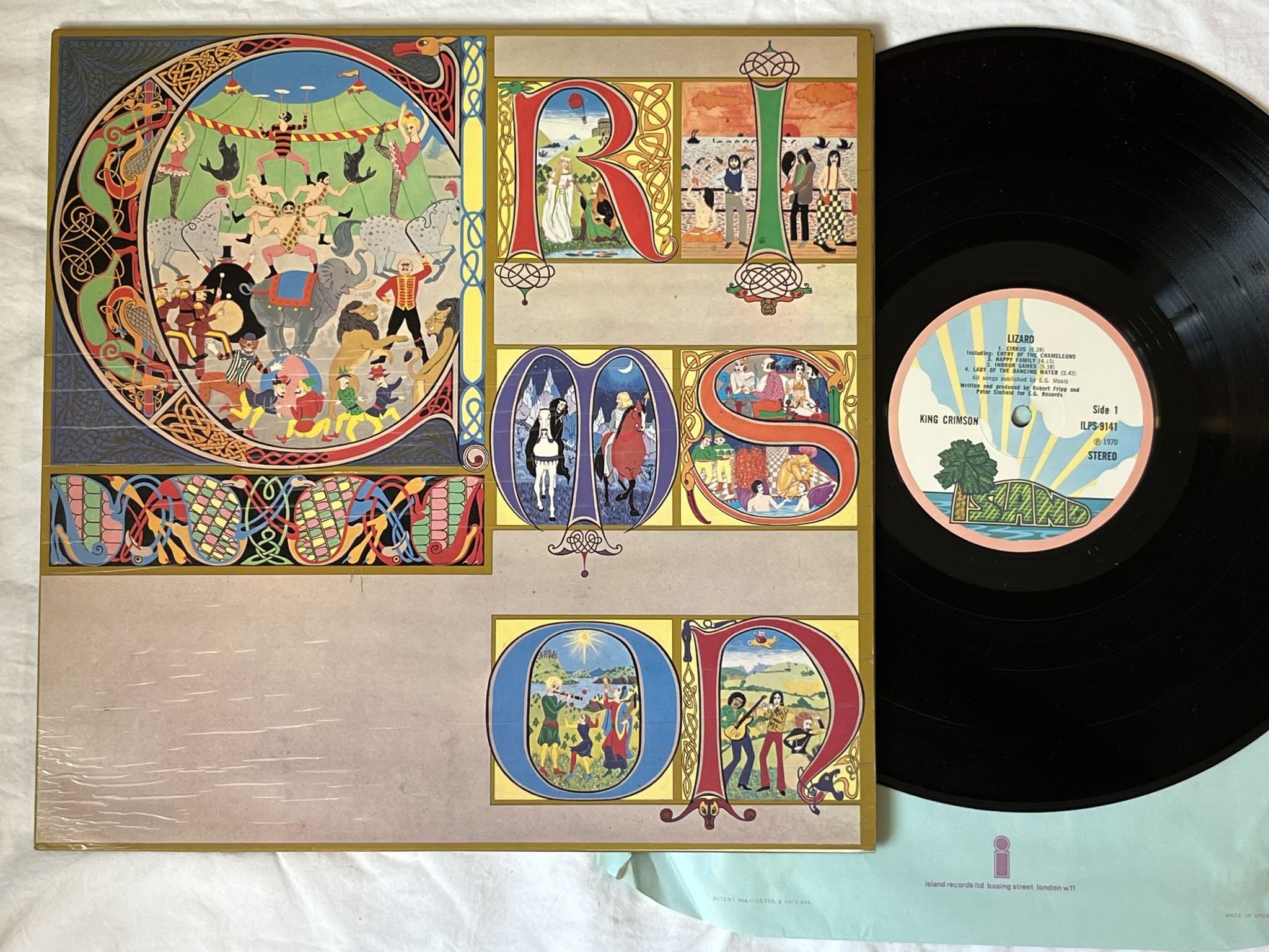 Omslagsbild för skivan KING CRIMSON lizard LP -70 UK pink ISLAND ILPS 9141