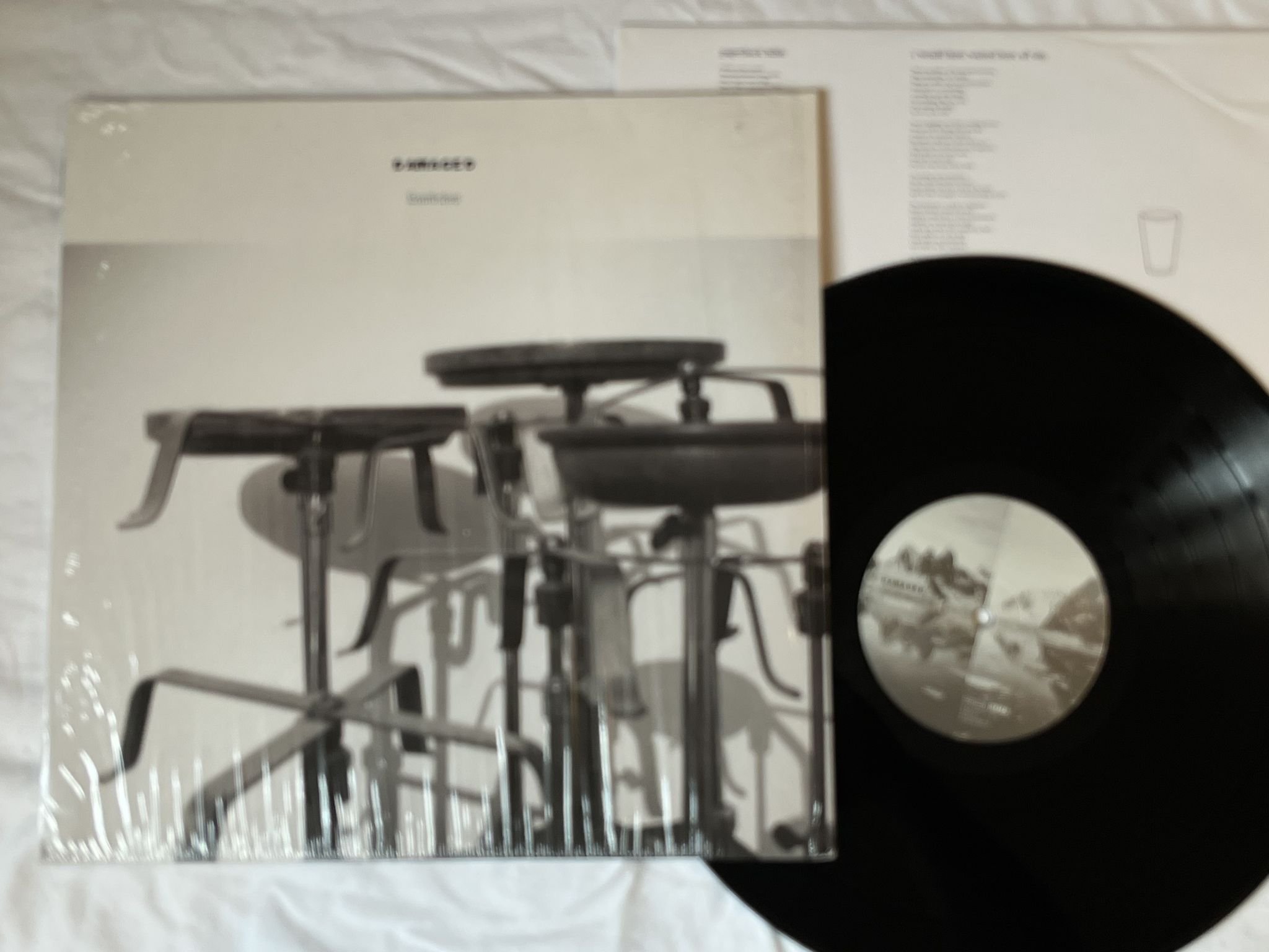 Omslagsbild för skivan LAMBCHOP damaged LP Ger 2006 CITY SLANG SLANG 1041091