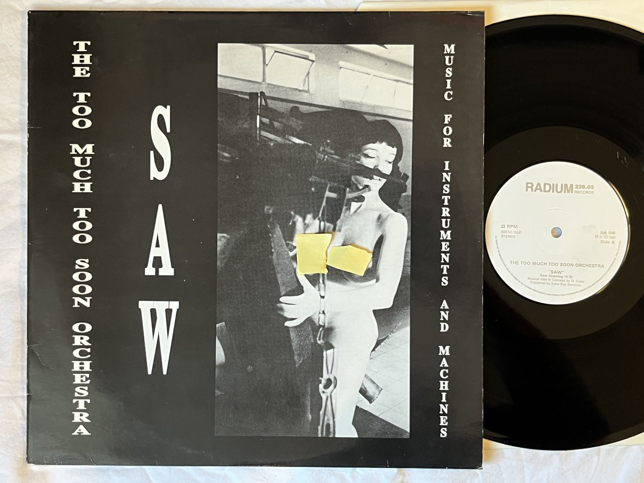 Omslagsbild för skivan THE TOO MUCH SOON ORCHESTRA saw LP -88 Swe RADIUM 226.05 RA 046