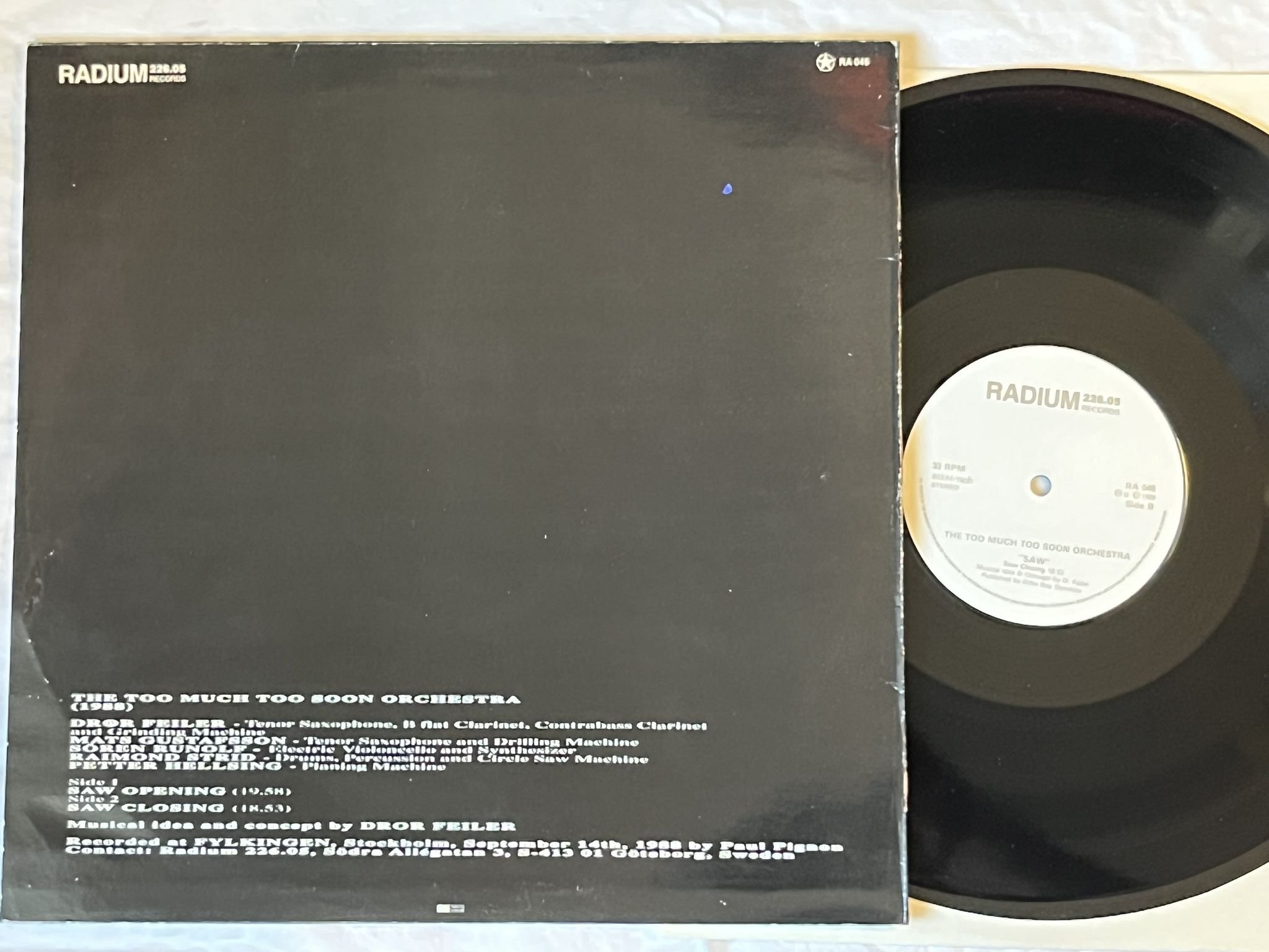 Omslagsbild för skivan THE TOO MUCH SOON ORCHESTRA saw LP -88 Swe RADIUM 226.05 RA 046