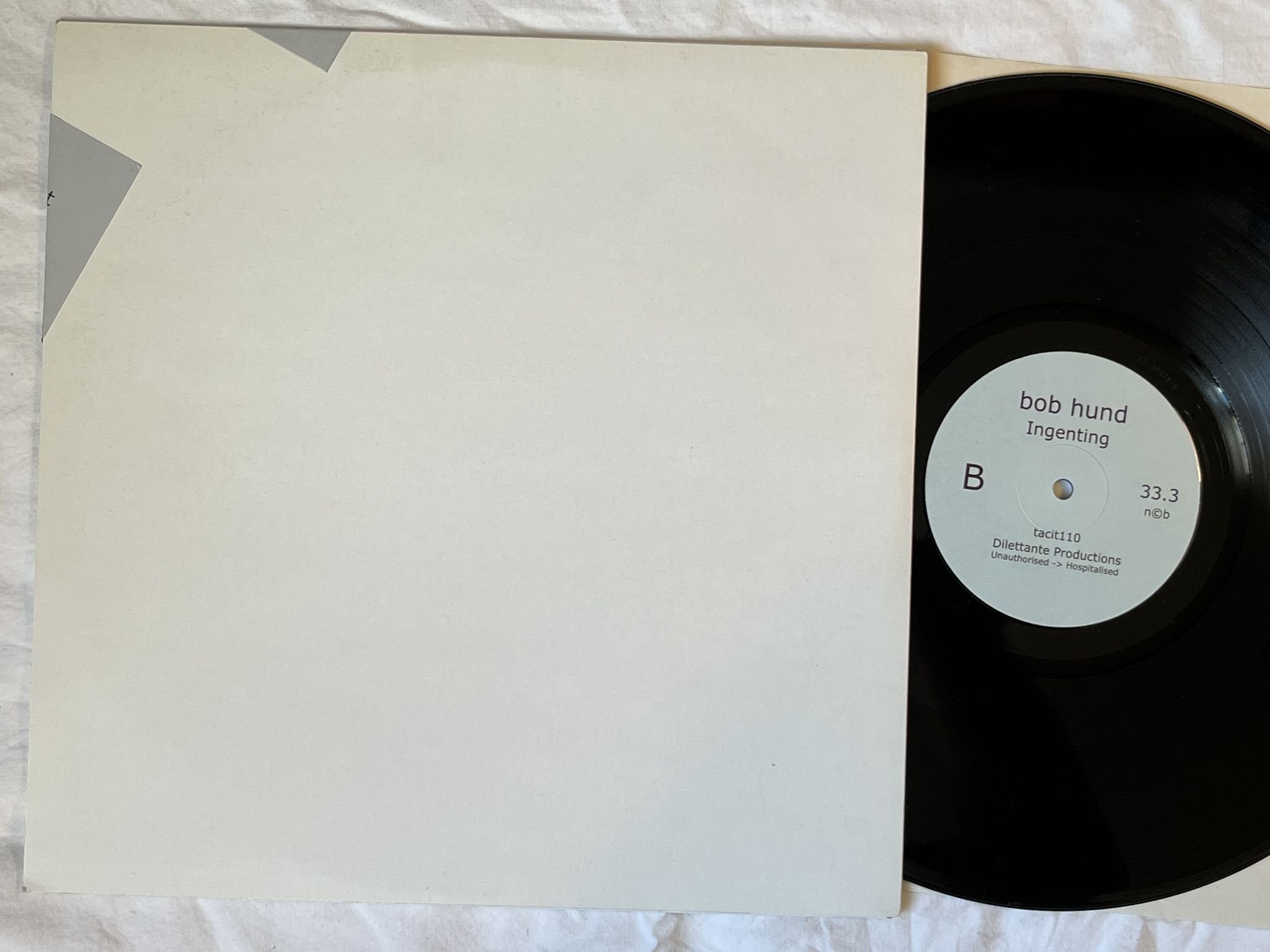 Omslagsbild för skivan BOB HUND ingenting LP 2002 DILETTANTE PRODUCTIONS tacit 110 *** RARE ***