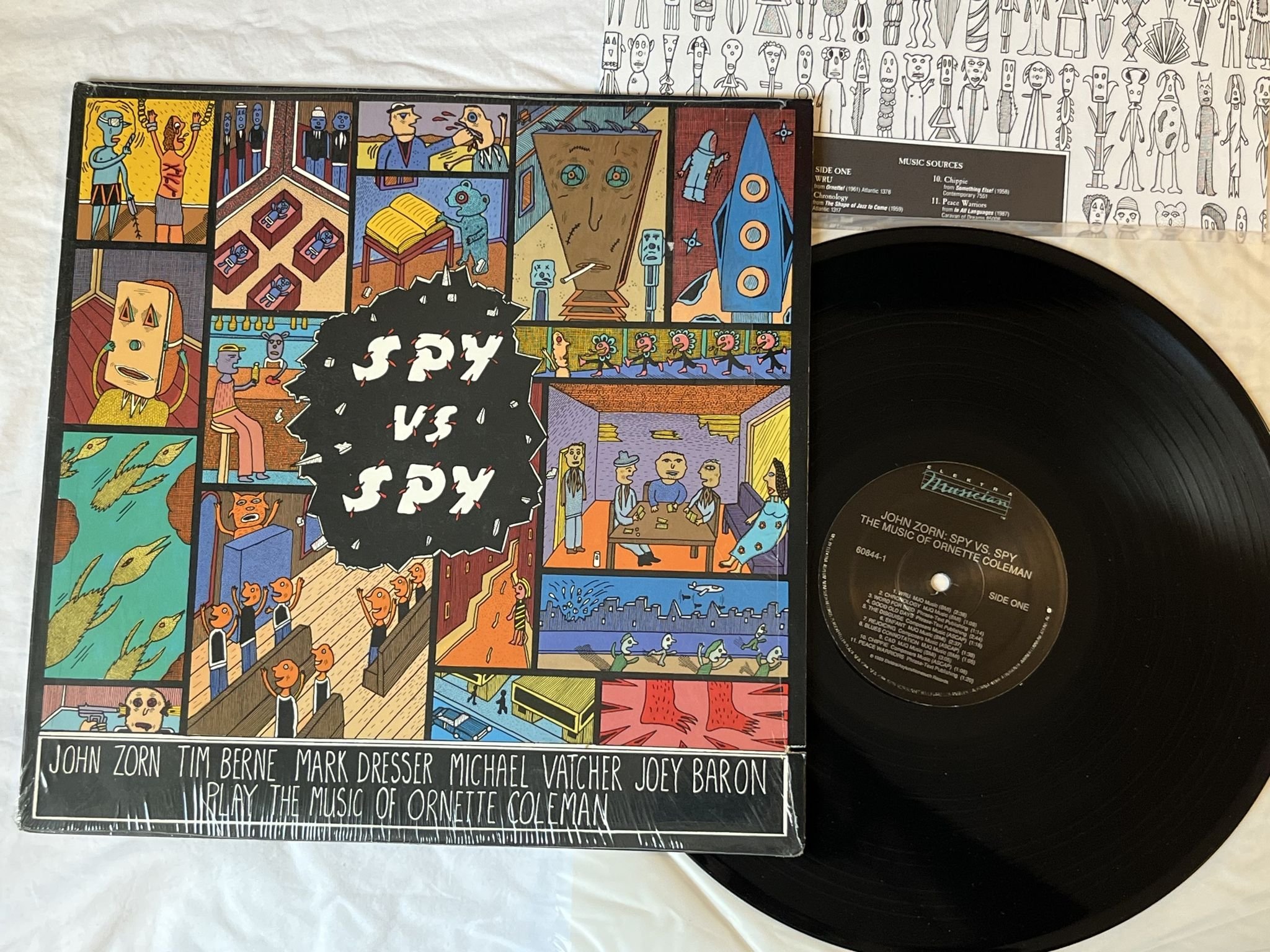 Omslagsbild för skivan JOHN ZORN Spy Vs. Spy LP -89 US Elektra Musician – 60844-1 ** Free Jazz **