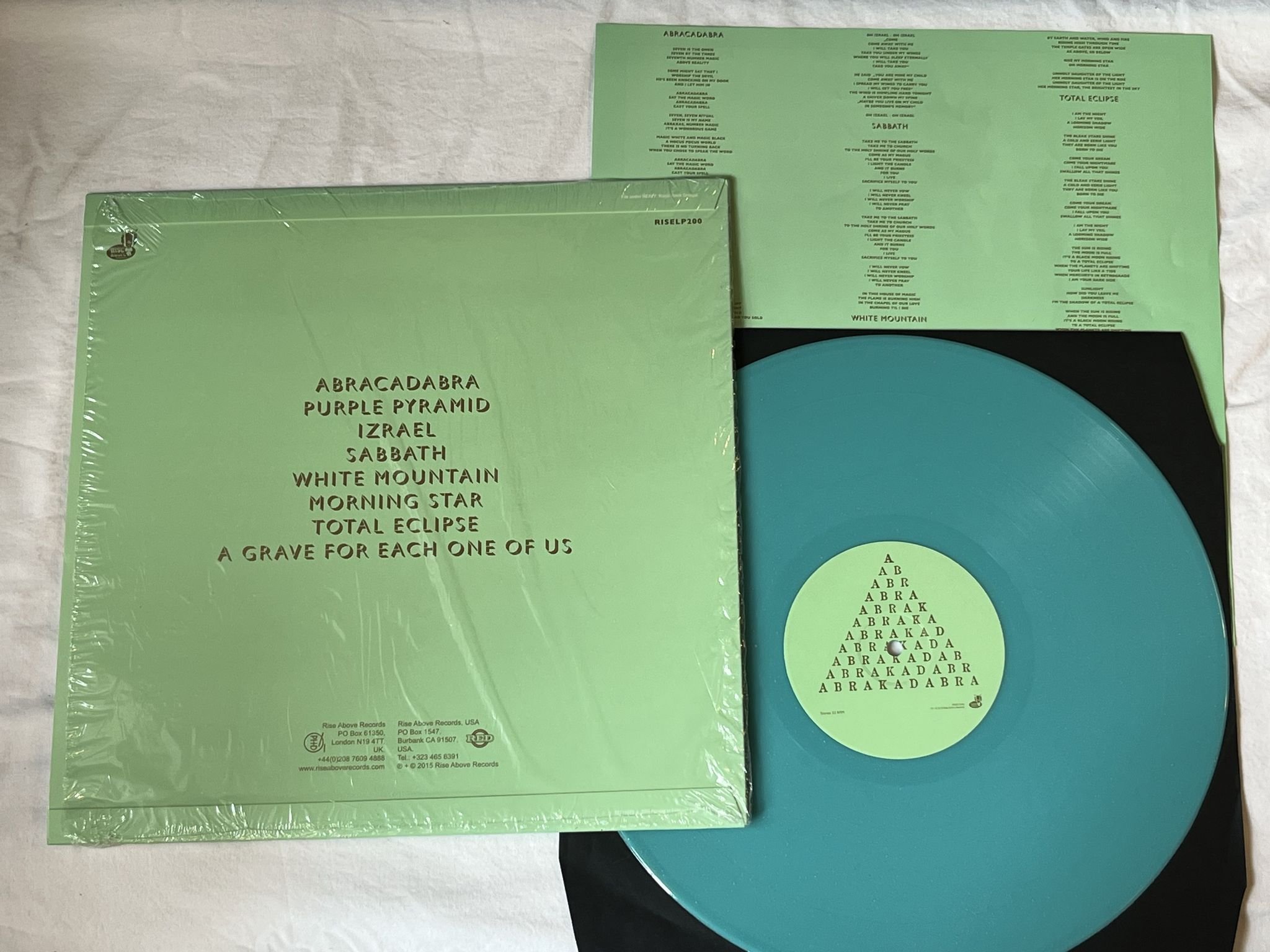 Omslagsbild för skivan LUCIFER Lucifer I LP 2020 RISELP200 *** Turquoise Sparkle Vinyl ***
