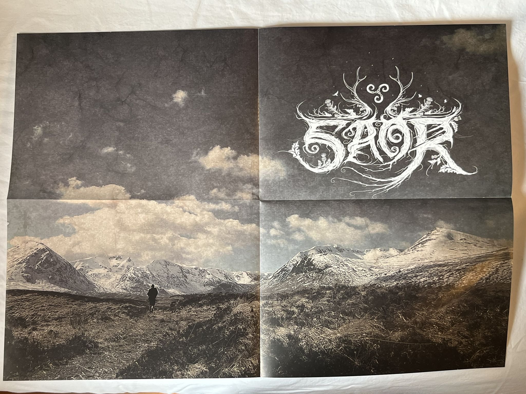 Omslagsbild för skivan SAOR roots 2xLP 2015 NORTHERN SILENCE NSP 129 ** YELLOW VINYL **