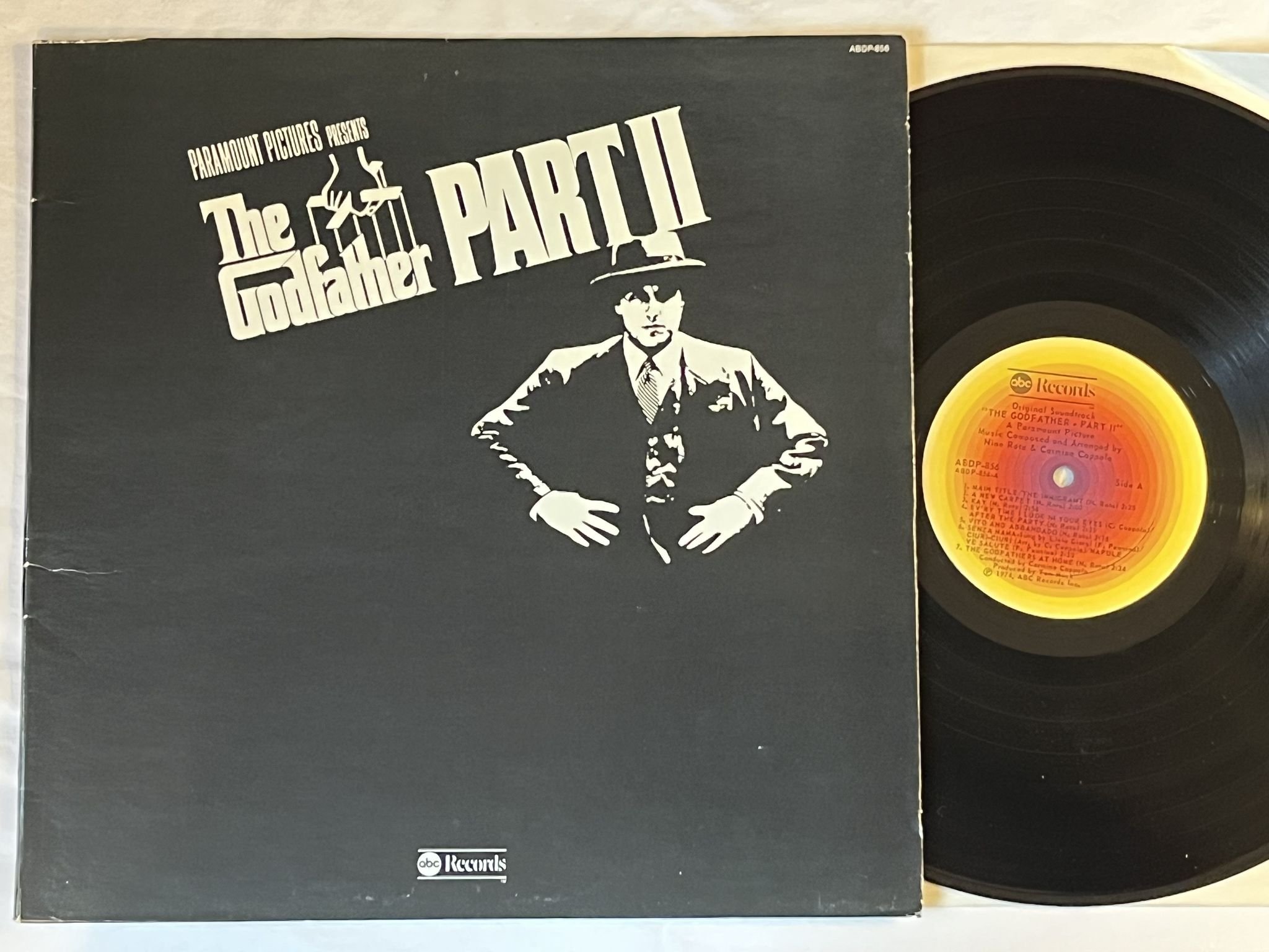 Omslagsbild för skivan NINO ROTA the godfather II LP -74 US ABC ABDP-856