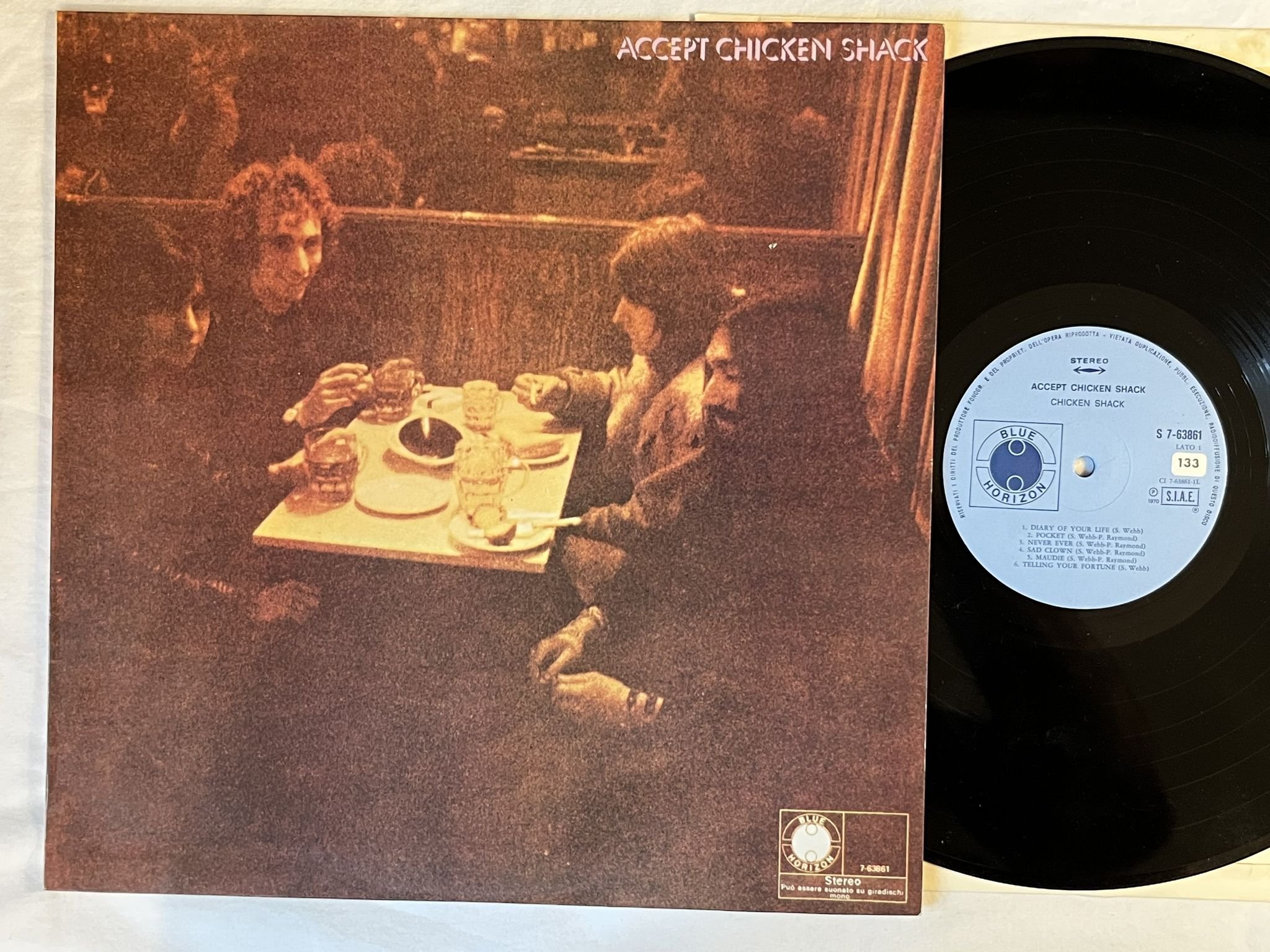 Omslagsbild för skivan CHICKEN SHACK Accept Chicken Shack LP -70 Ita BLUE HORIZON S 7-63861