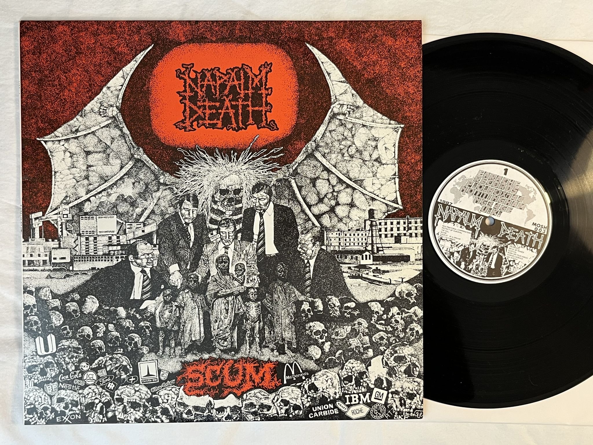 Omslagsbild för skivan NAPALM DEATH scum LP -87 UK EARACHE MOSH 3 *** Orange Cover ***