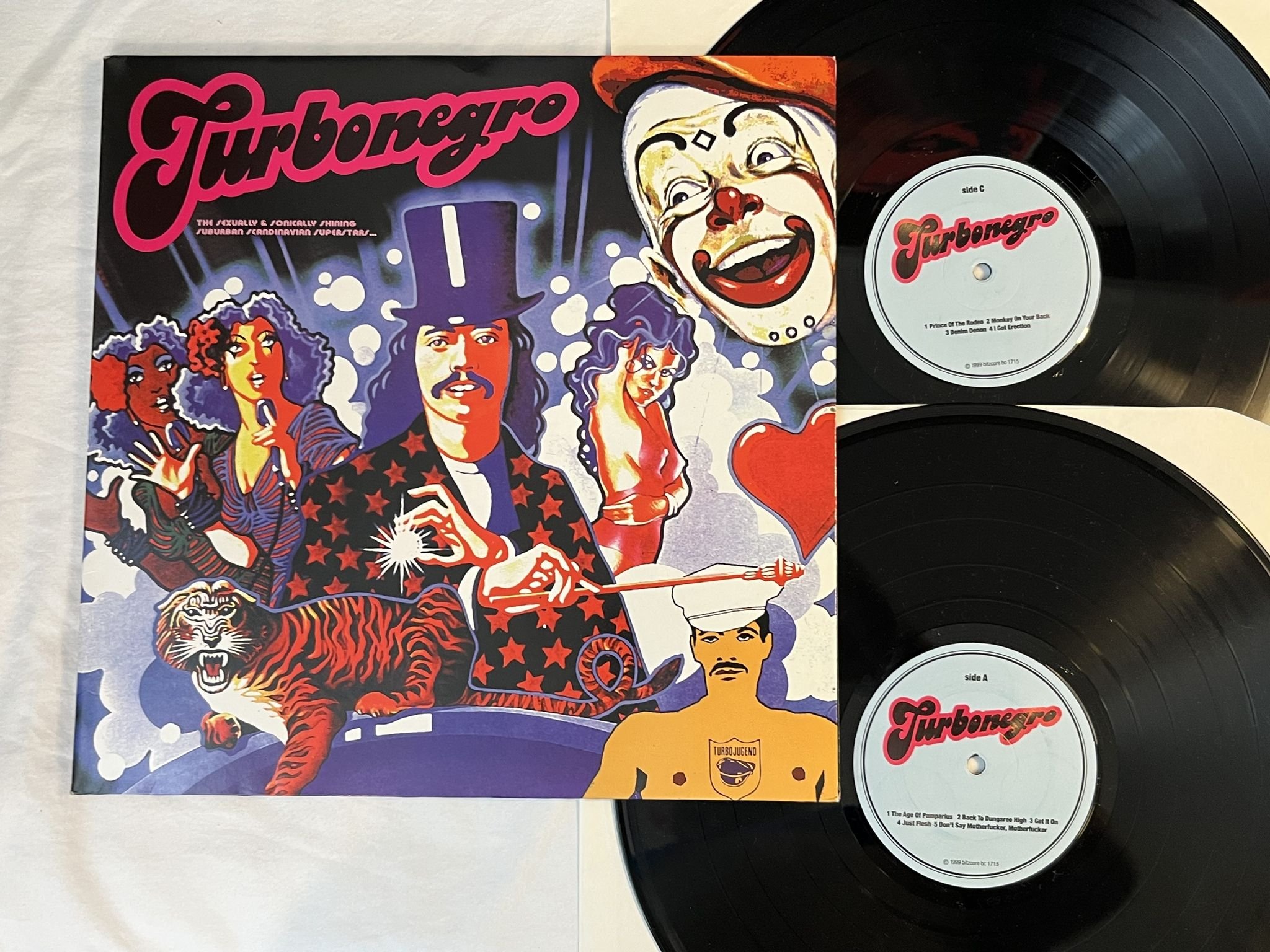 Omslagsbild för skivan TURBONEGRO Darkness Forever! 2xLP -99 BITZCORE BC 1715