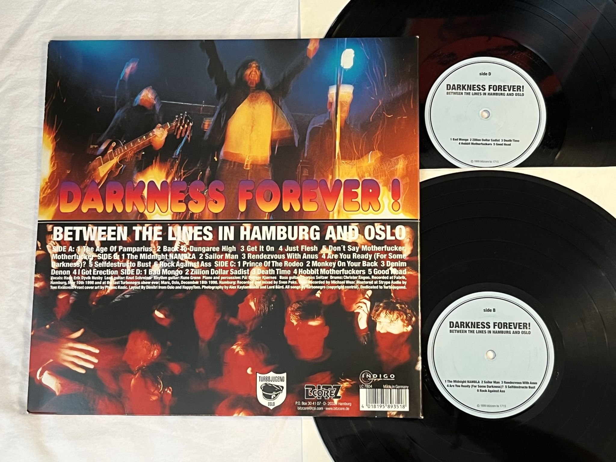 Omslagsbild för skivan TURBONEGRO Darkness Forever! 2xLP -99 BITZCORE BC 1715