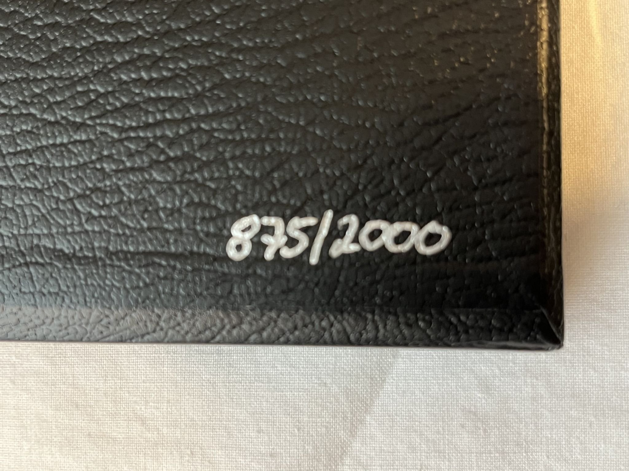 Omslagsbild för skivan TURBONEGRO Scandinavian Leather 2xLP 2003 Leather box Numbered #875/2000