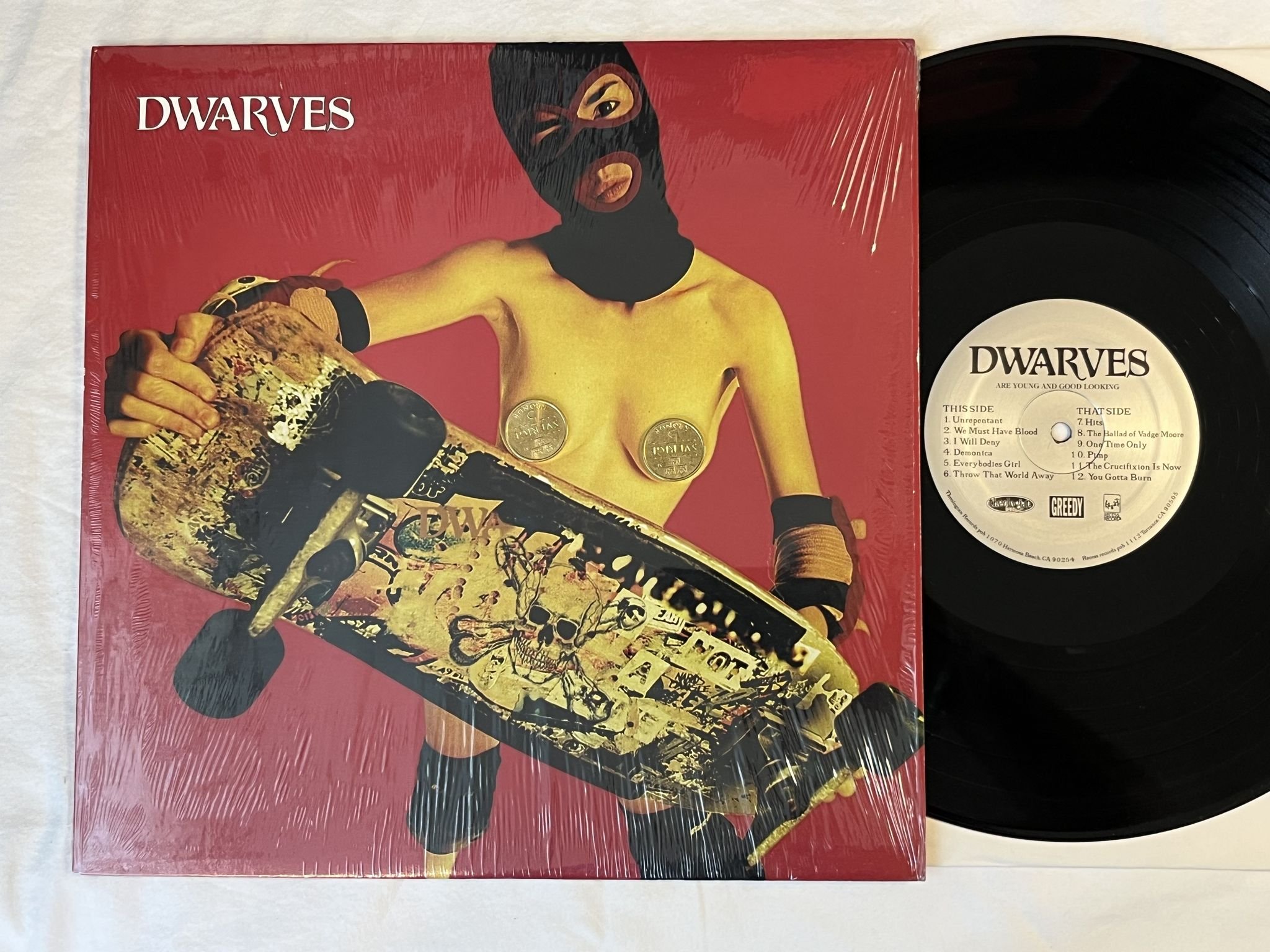 Omslagsbild för skivan THE DWARVES Are Young And Good Looking LP -97 US GREEDY - *** PUNK ROCK ***