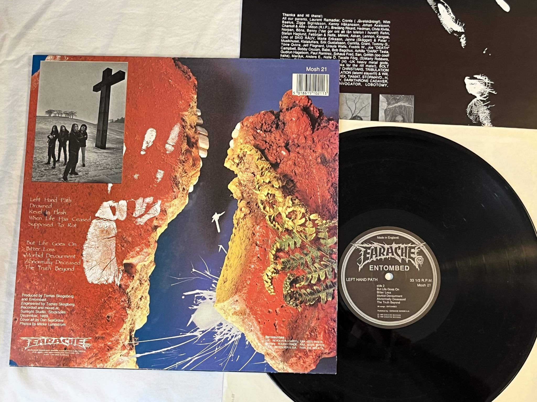 Omslagsbild för skivan ENTOMBED Left Hand Path LP -90 EARACHE Mosh 21 *** RARE DEATH METAL ***