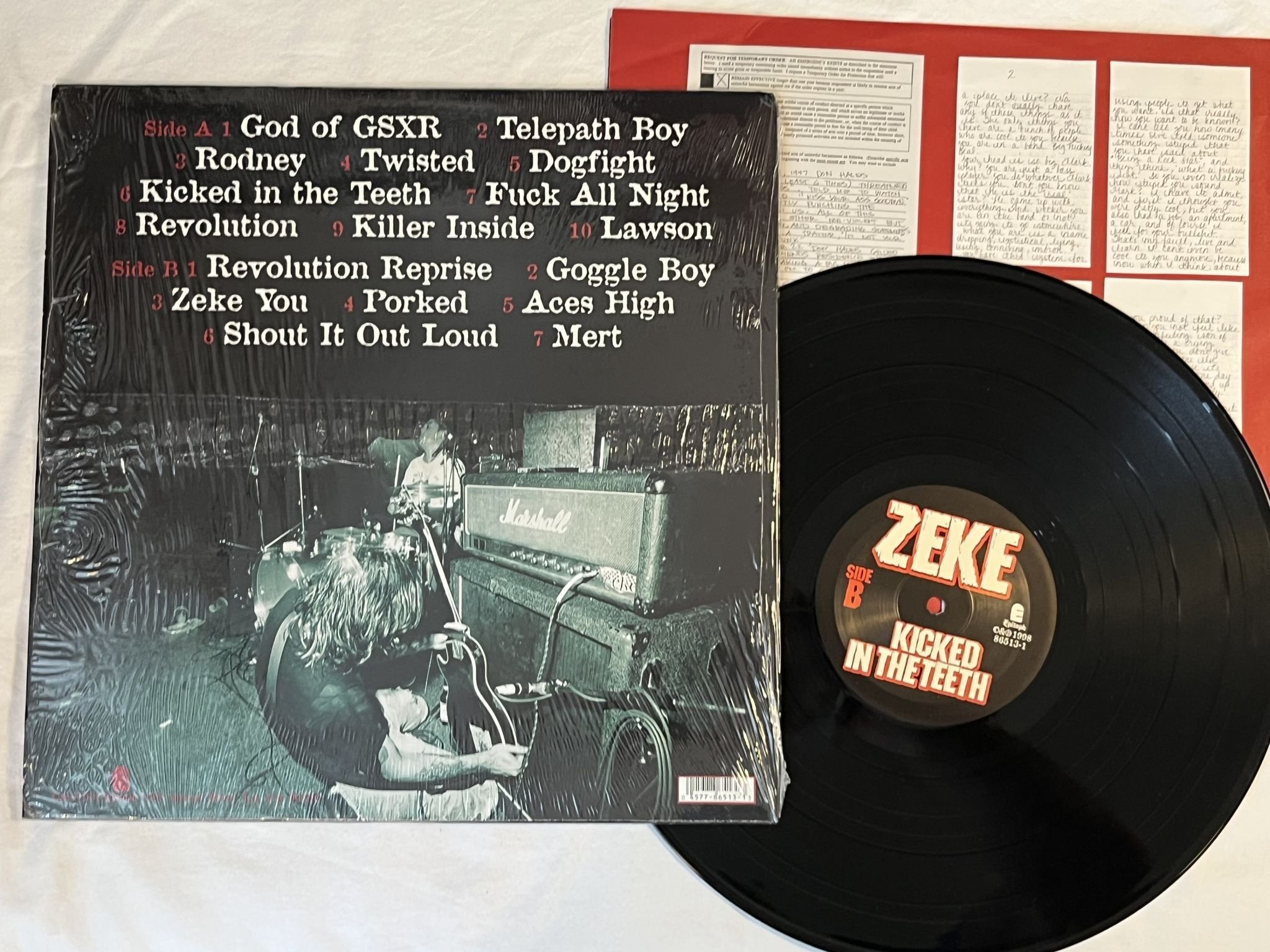 Omslagsbild för skivan ZEKE Kicked In The Teeth LP -98 US EPITAPH 86513-1
