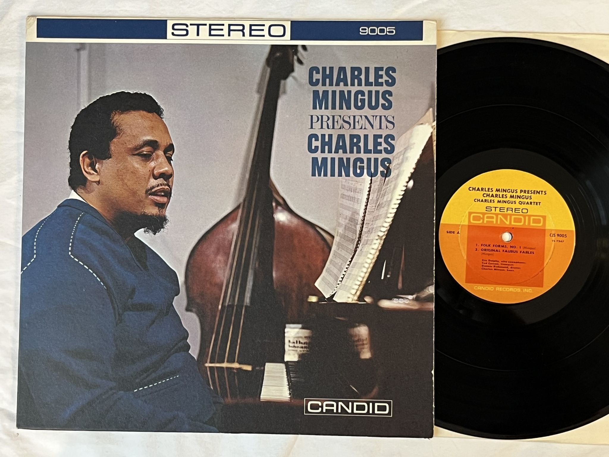 Omslagsbild för skivan CHARLES MINGUS Presents Charles Mingus LP -61 US CANDID 9005