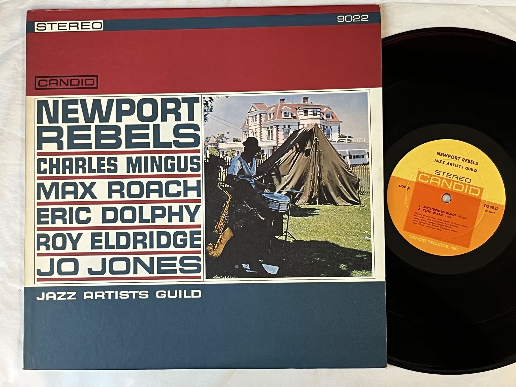 Omslagsbild för skivan CHARLES MINGUS Newport Rebels LP -61 US CANDID CJS 9022