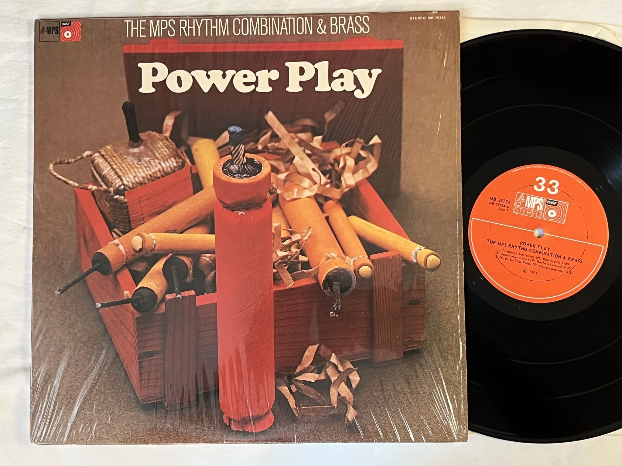 Omslagsbild för skivan MPS RHYTHM COMBINATION & BRASS power play LP -73 MPS MB 25124 ** jazz-funk **