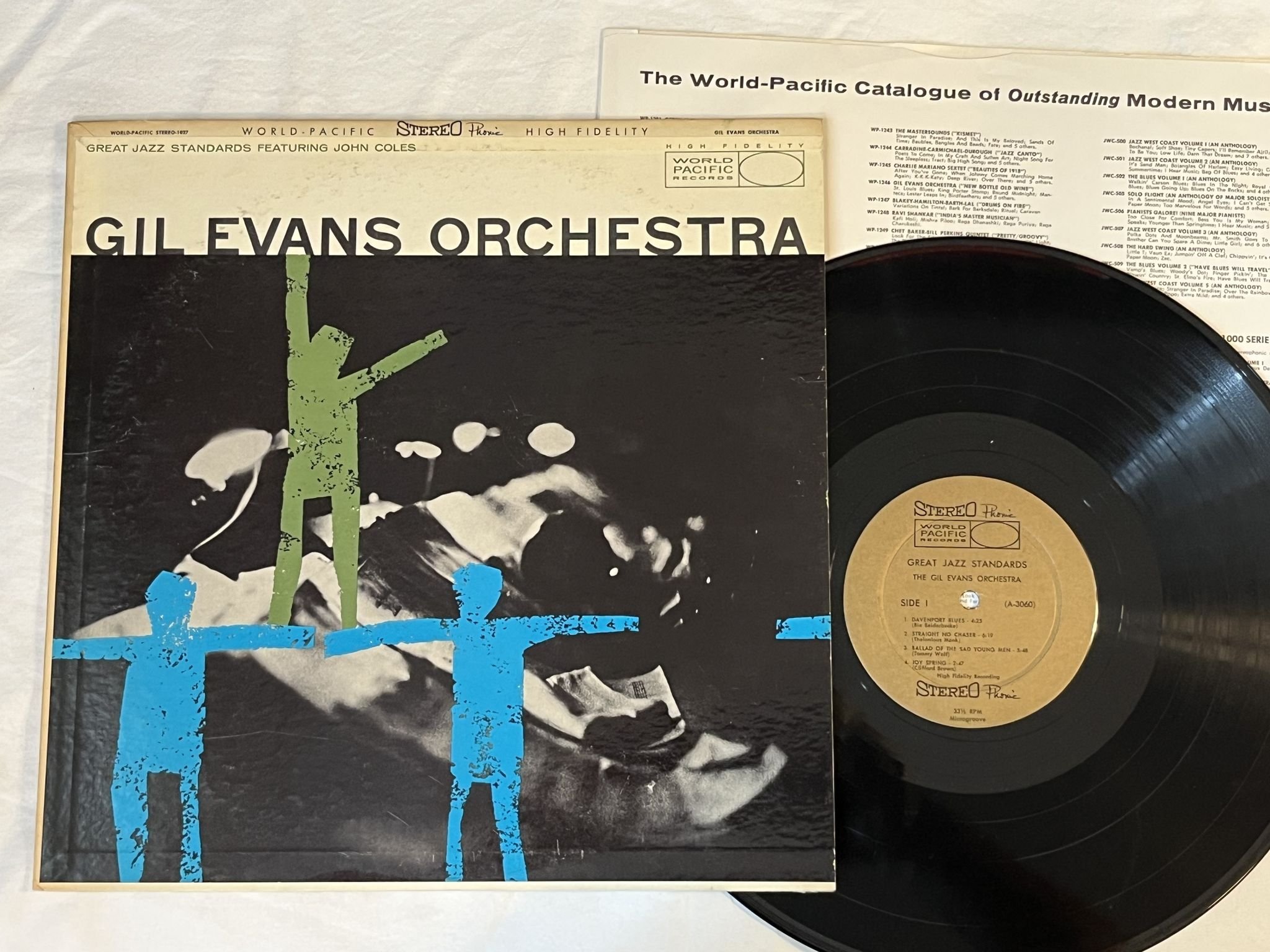 Omslagsbild för skivan GIL EVANS ORCHESTRA great jazz standards LP -59 US WORLD PACIFIC 1270
