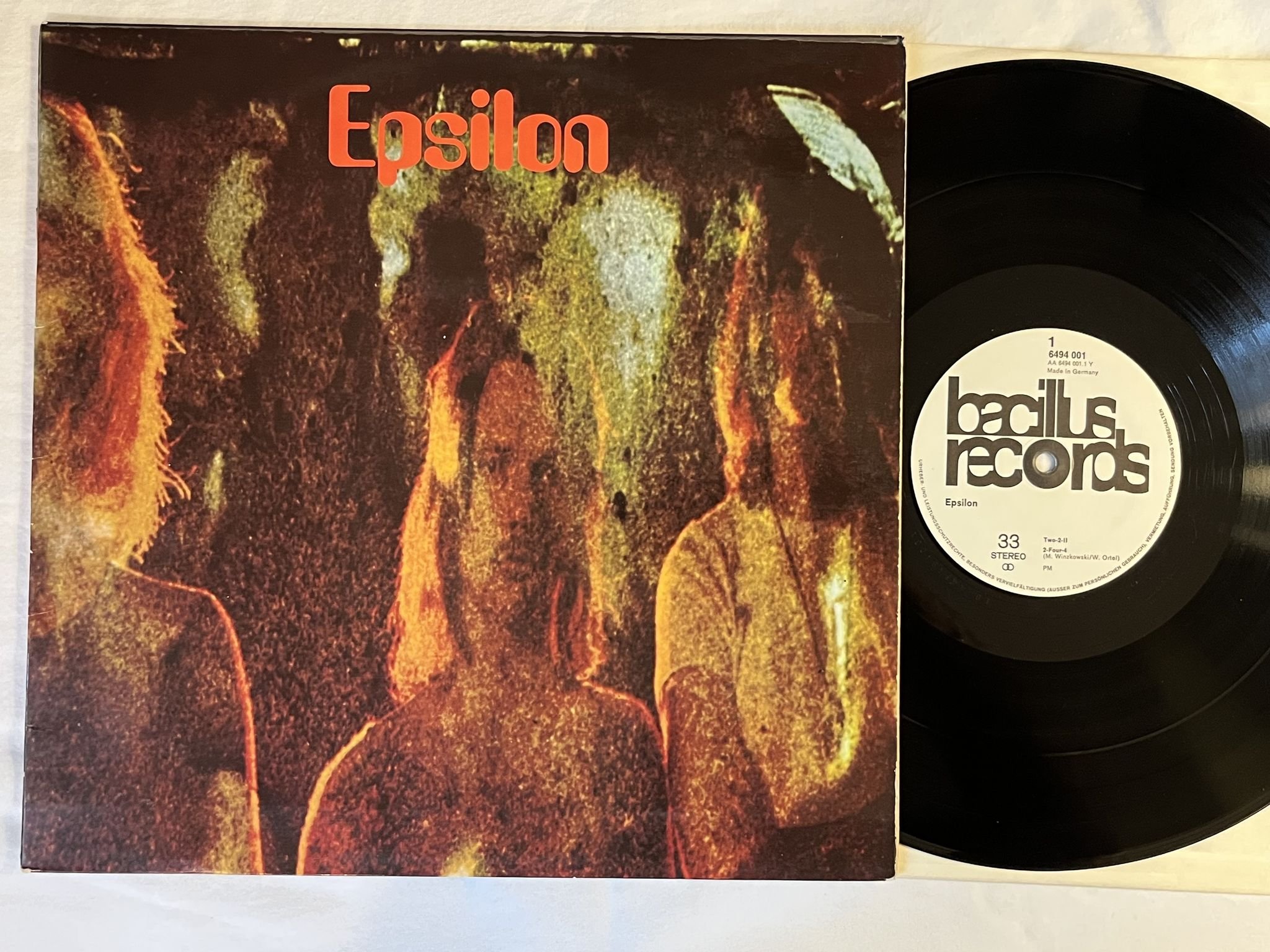 Omslagsbild för skivan EPSILON s/t LP -71 Ger BACILLUS 6494001 *** RARE KRAUTROCK ***