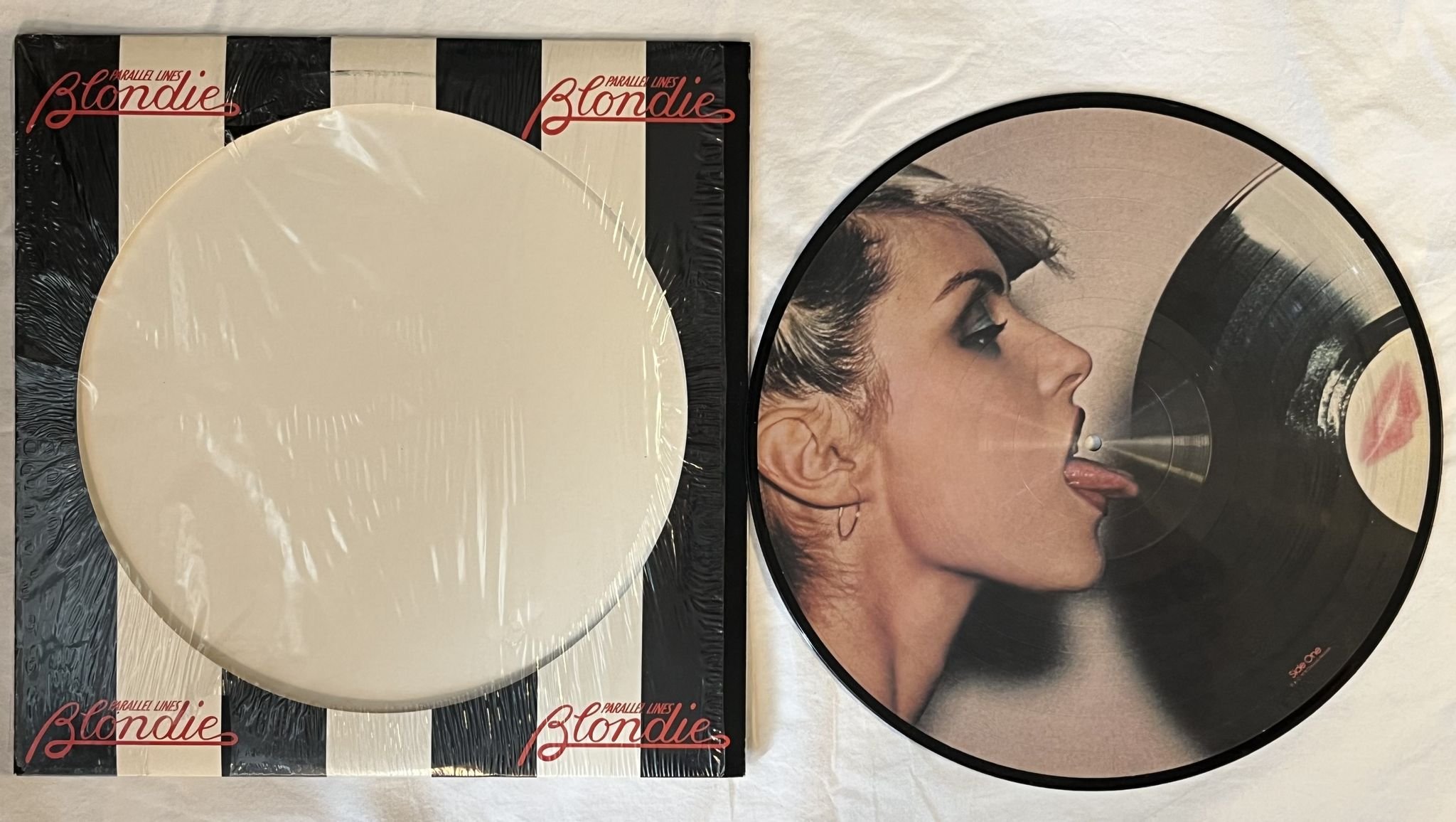 Omslagsbild för skivan BLONDIE Parallel Lines LP -78 PICTURE DISC CHRYSALIS CHP 5001