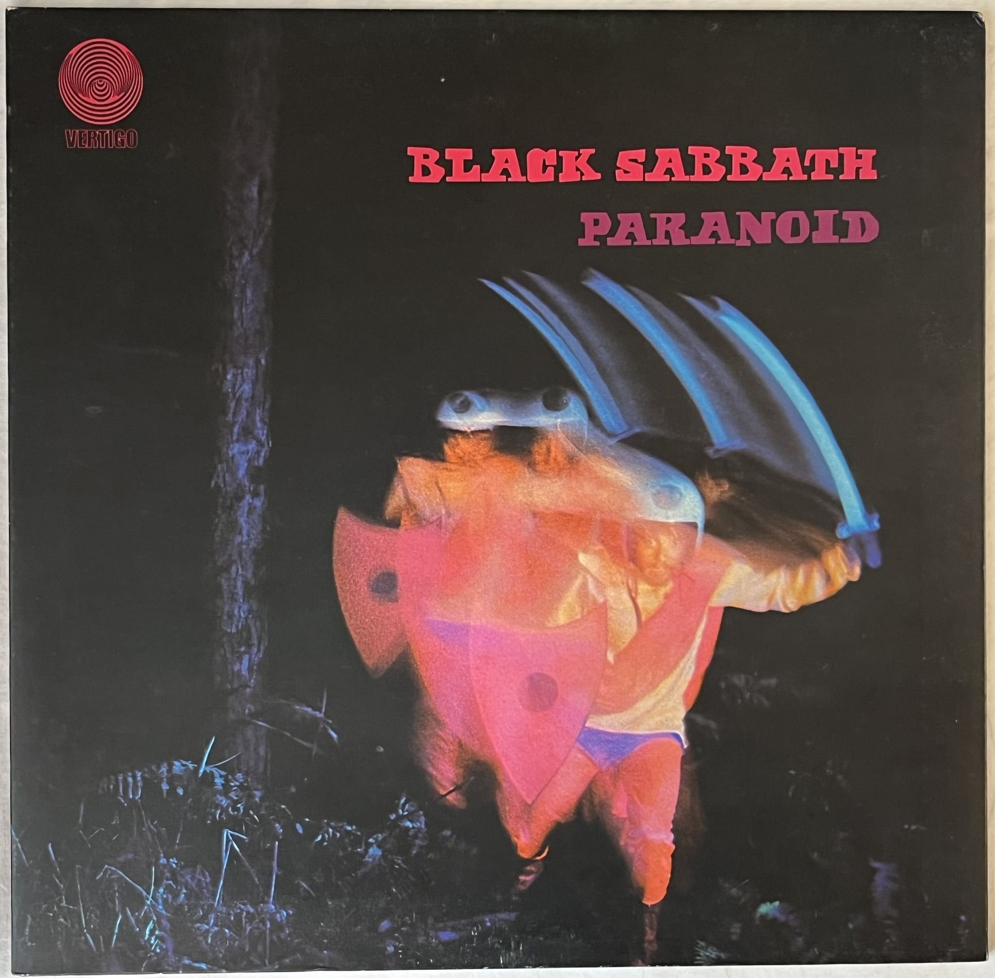 Omslagsbild för skivan BLACK SABBATH paranoid LP -70 UK VERTIGO swirl 6360011 *** BIG BEAR CREDIT ***