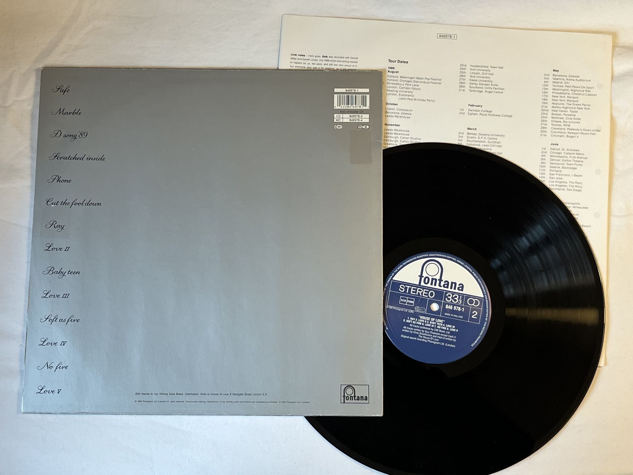 Omslagsbild för skivan THE HOUSE OF LOVE A Spy In The House Of Love LP -90 FONTANA 846 978-1