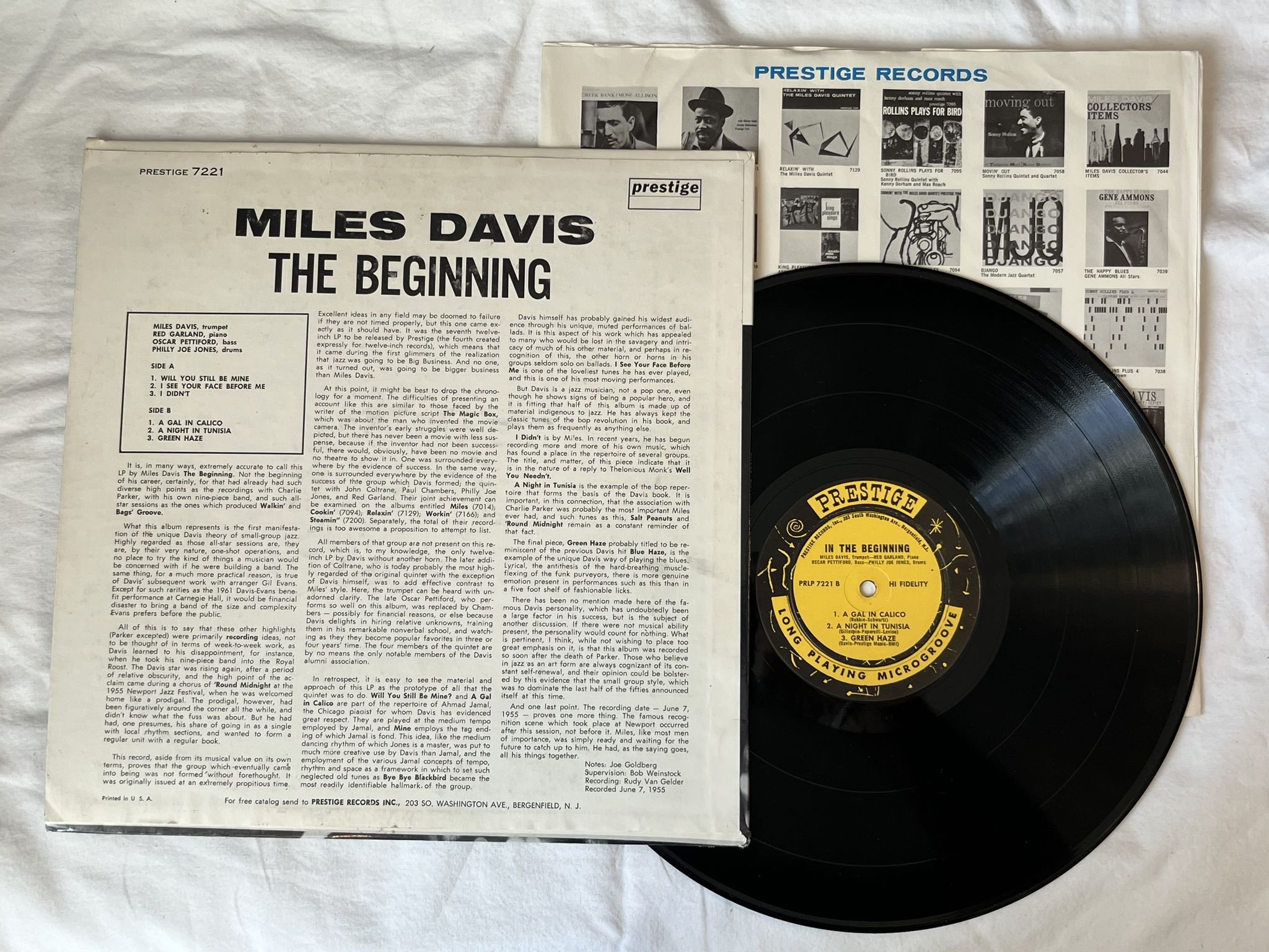 Omslagsbild för skivan MILES DAVIS in the beginning LP US PRESTIGE PRLP 7221 ** BERGENFIELD ADRESS **