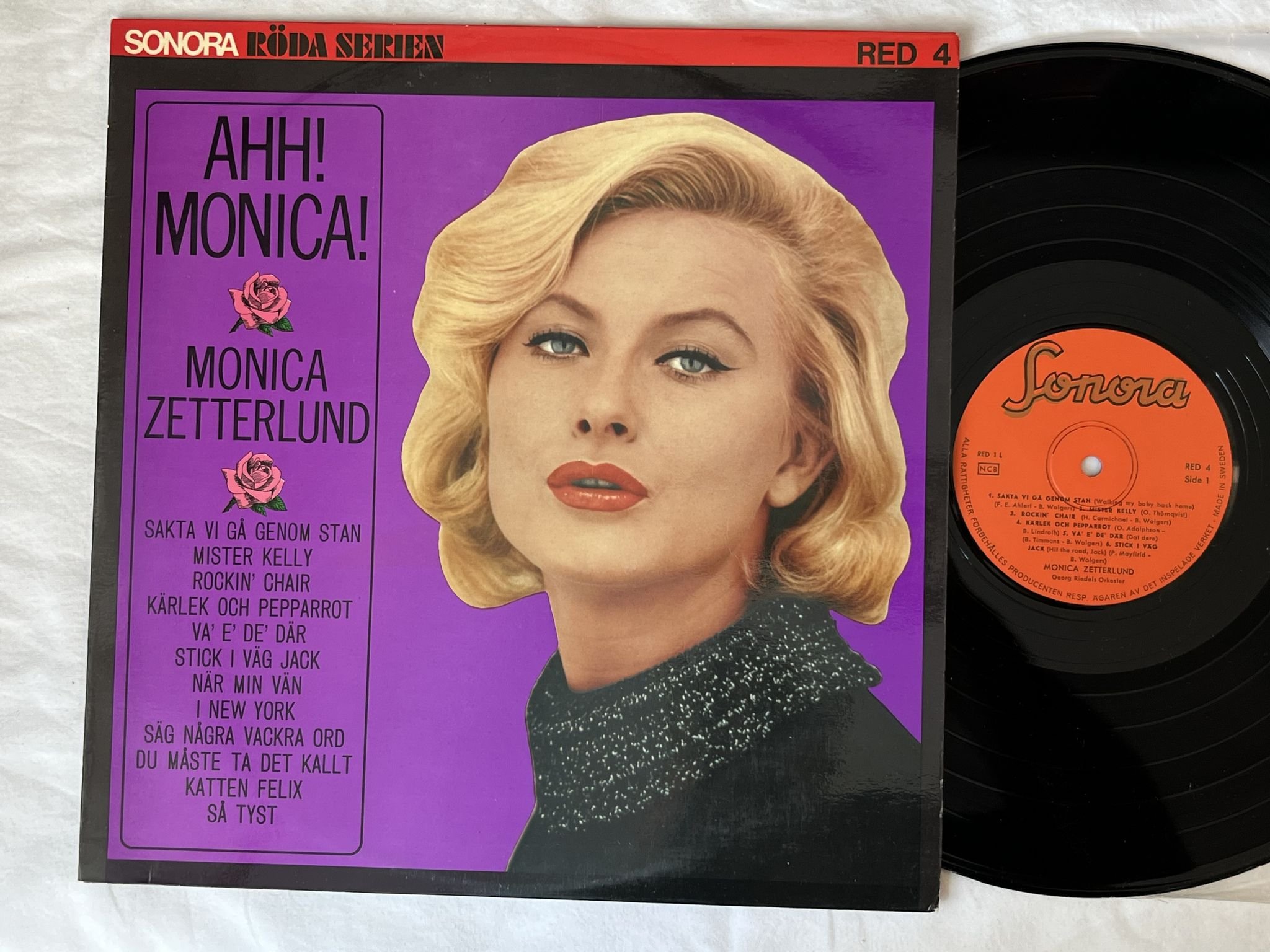 Omslagsbild för skivan MONICA ZETTERLUND Ahh! Monica! LP Swe SONORA RED 4 ** LOVELY ALBUM **