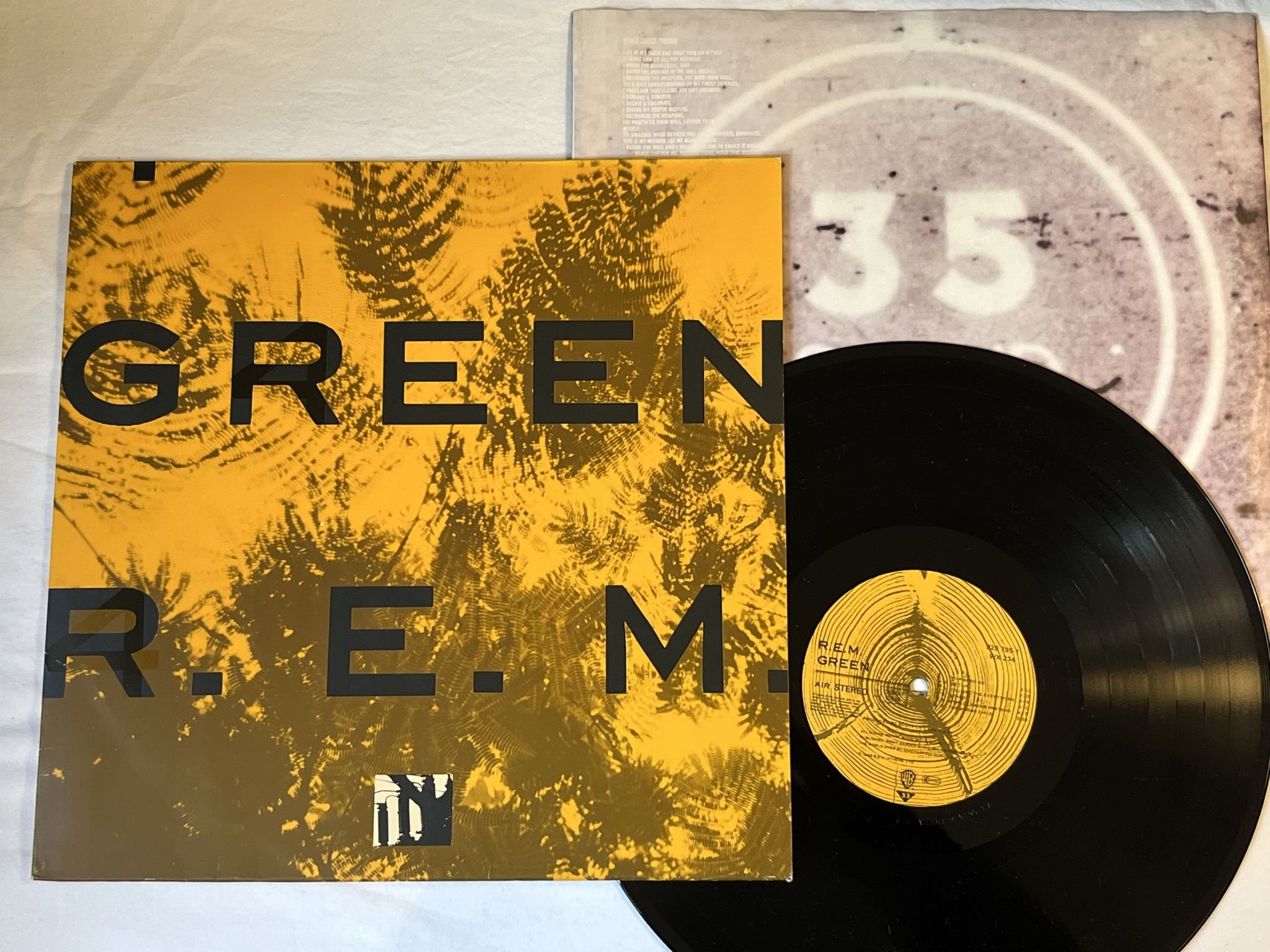 Omslagsbild för skivan R.E.M. green LP -88 WARNER BROS 925 795-1