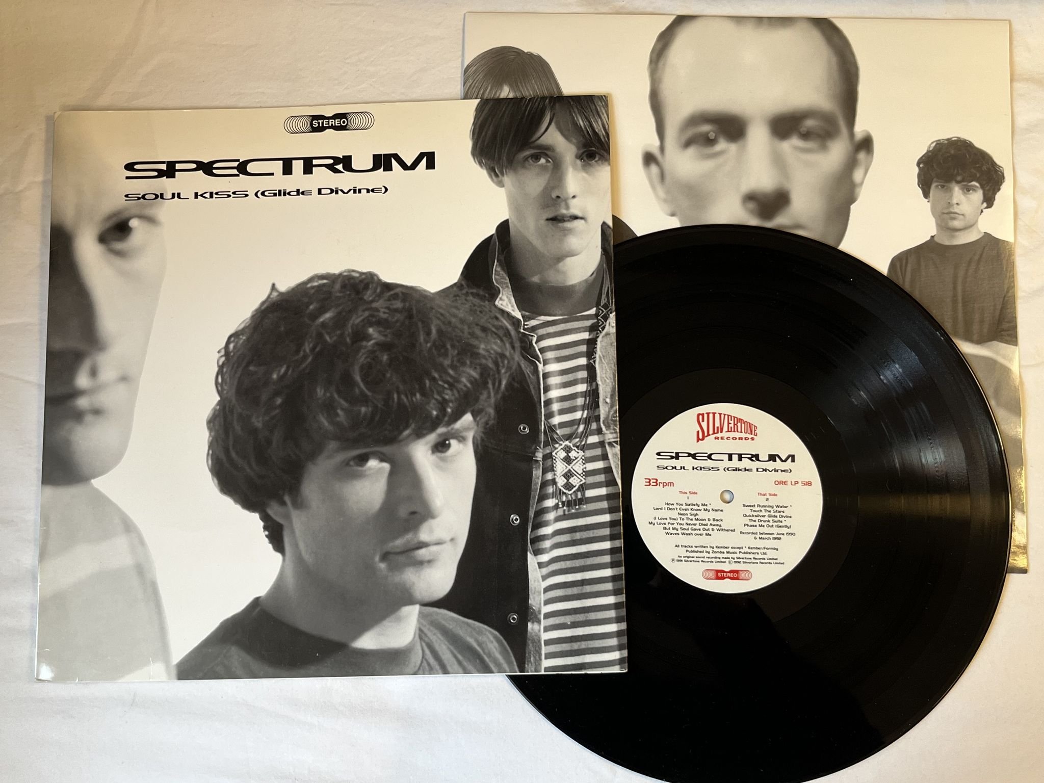 Omslagsbild för skivan SPECTRUM Soul Kiss (Glide Divine) LP -92 UK silvertone ORE LP 518 ** RARE **