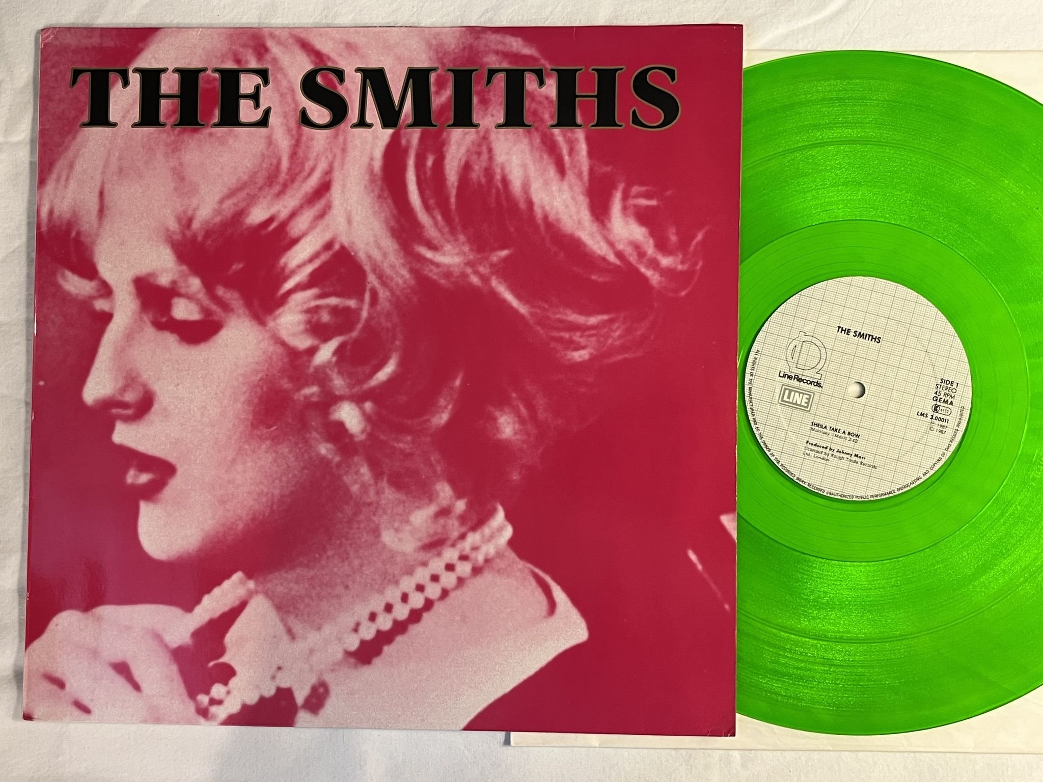 Omslagsbild för skivan THE SMITHS Sheila take a bow 12" -87 Ger LINE LMS 3.00011 *** GREEN VINYL ***