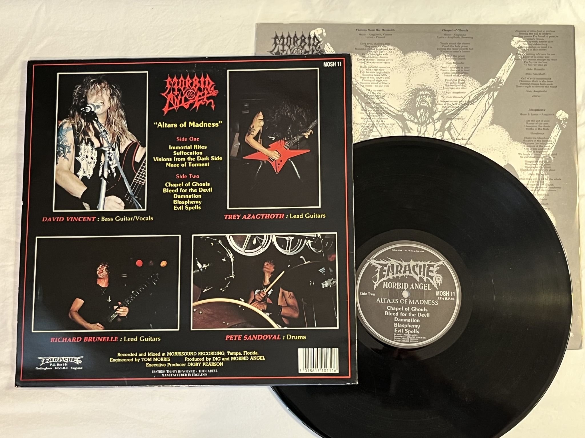 Omslagsbild för skivan MORBID ANGEL altars of madness LP -89 UK EARACHE MOSH 11 *** DEATH METAL **