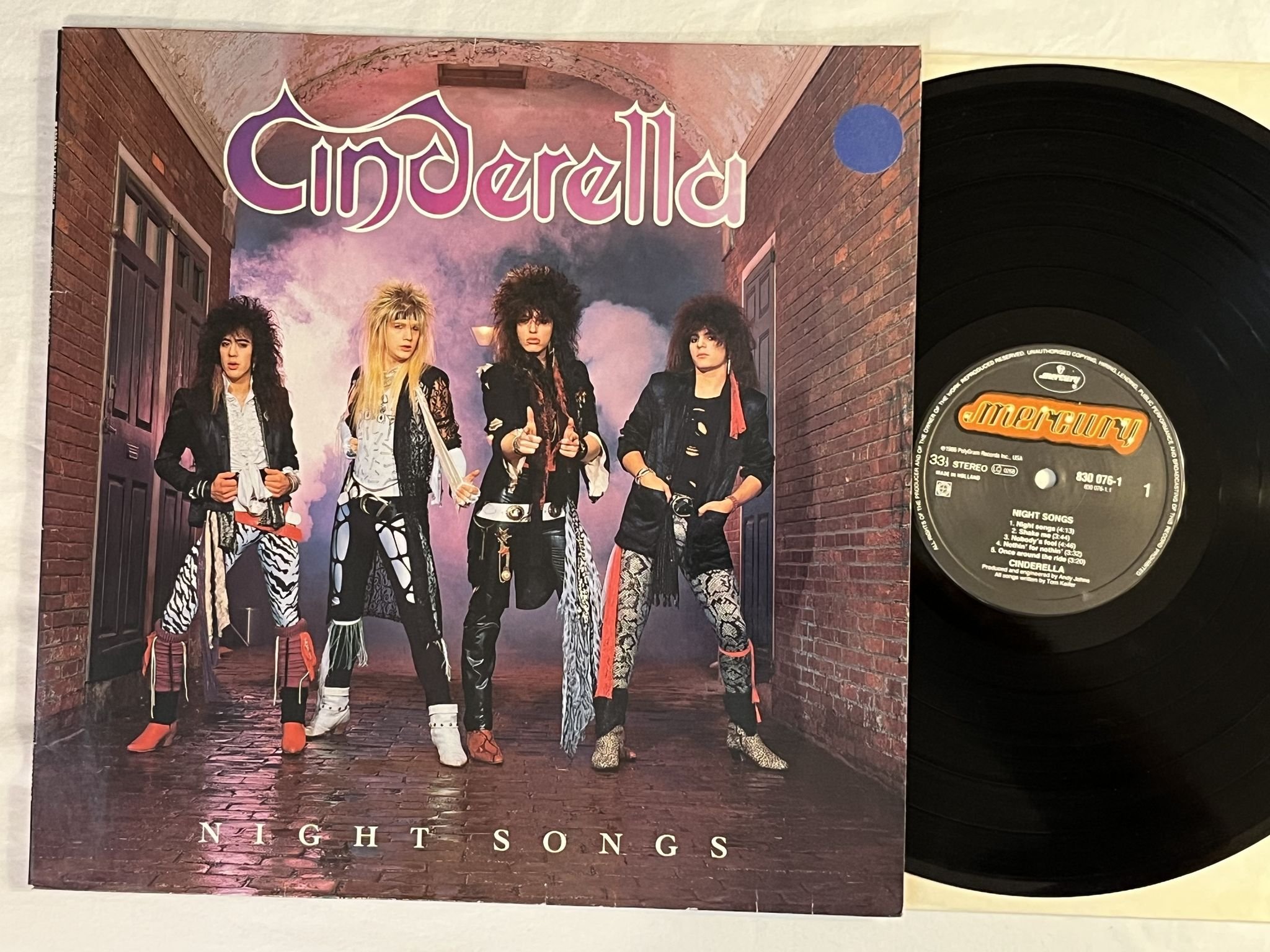 Omslagsbild för skivan CINDERELLA night songs LP -86 Hol MERCURY 830076-1