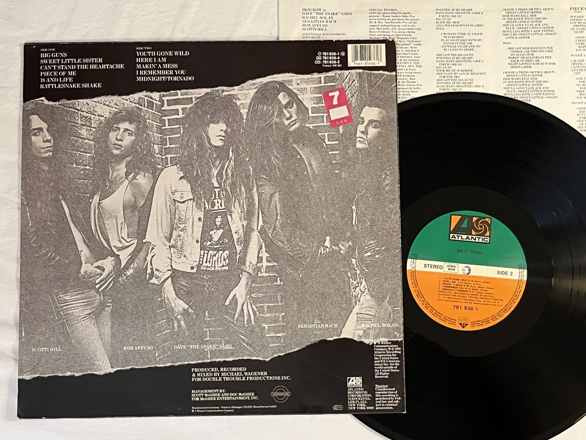 Omslagsbild för skivan SKID ROW s/t LP -89 ATLANTIC 781936-1