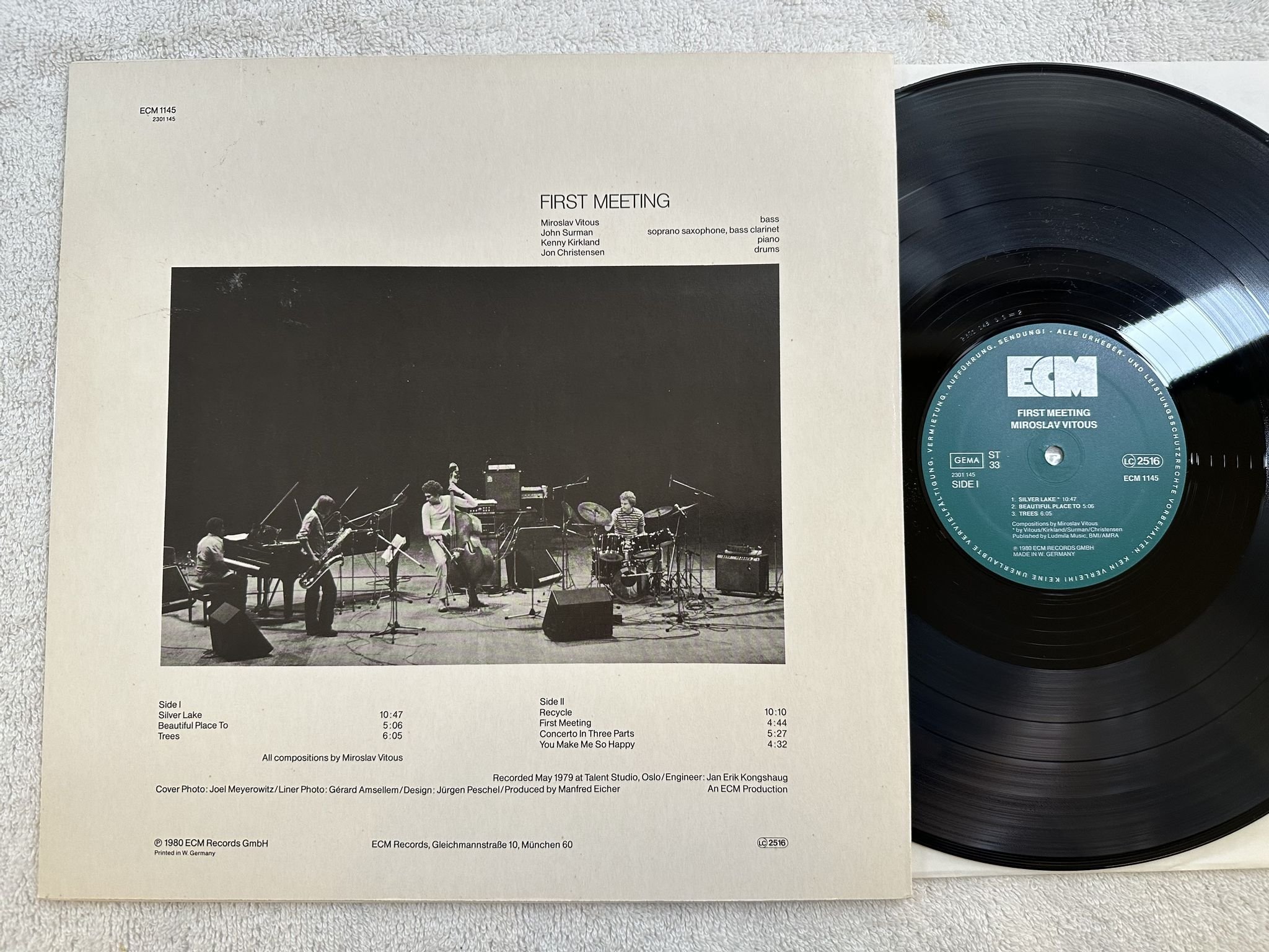 Omslagsbild för skivan MIROSLAV VITOUS First Meeting LP -80 US ECM 1-1145