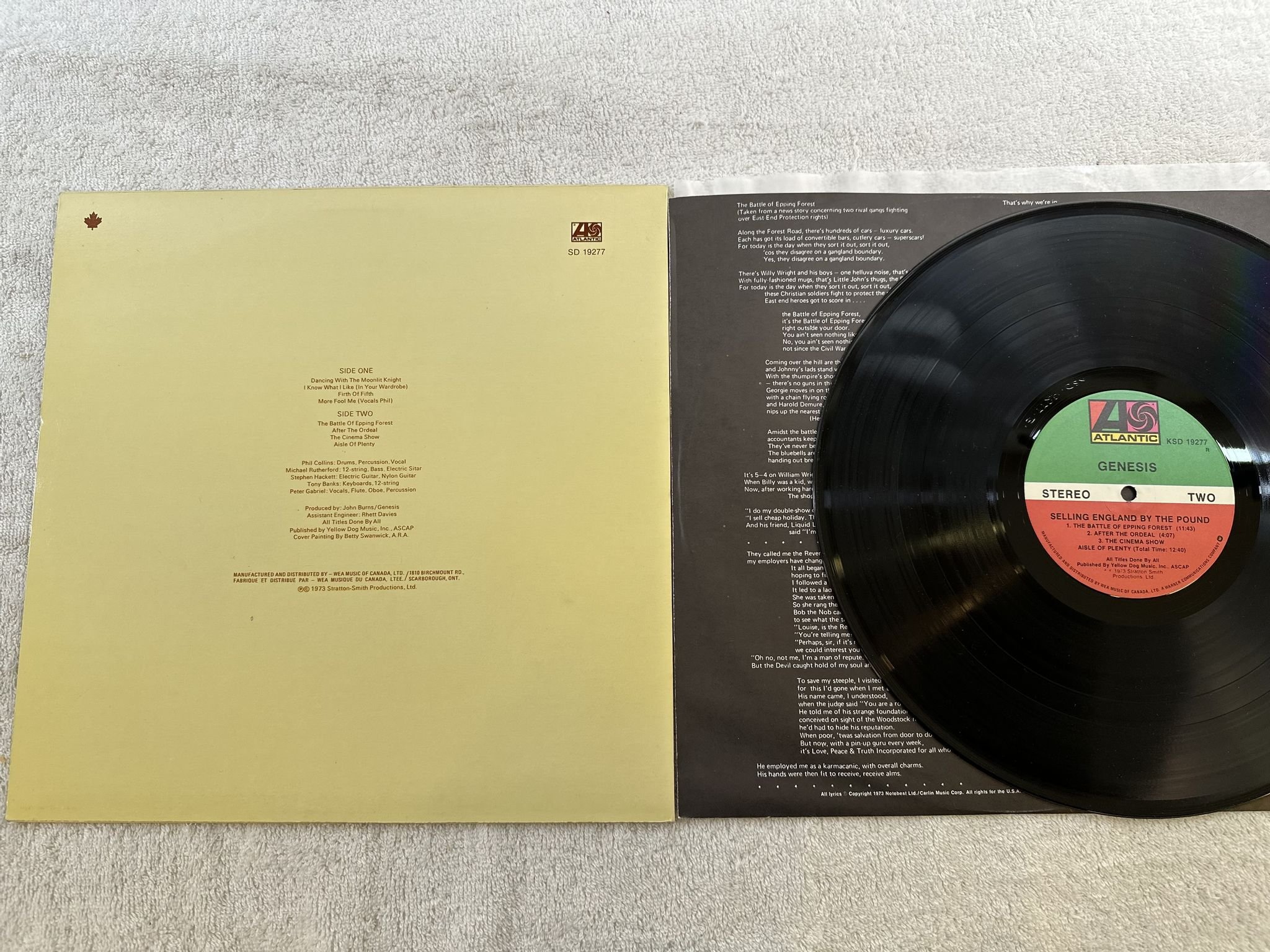 Omslagsbild för skivan GENESIS selling England by the pound LP Can ATLANTIC KSD 19277