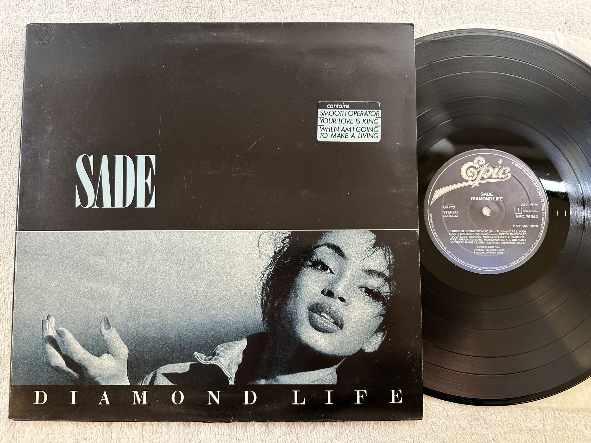 Omslagsbild för skivan SADE promise LP -85 EPIC EPC 26044