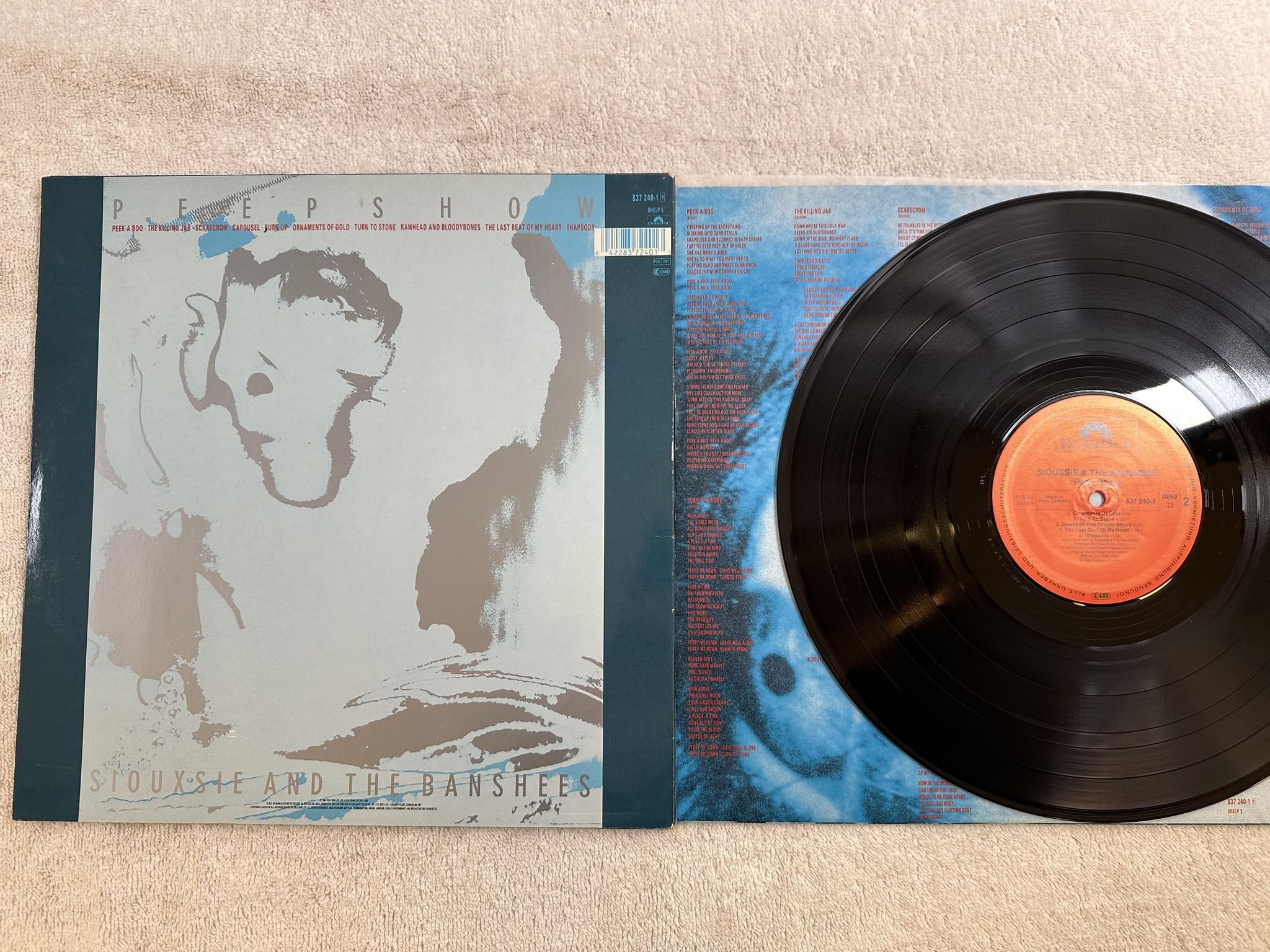 Omslagsbild för skivan SIOUXSIE AND THE BANSHEES Peepshow LP -88 Ger POLYDOR 837240-1