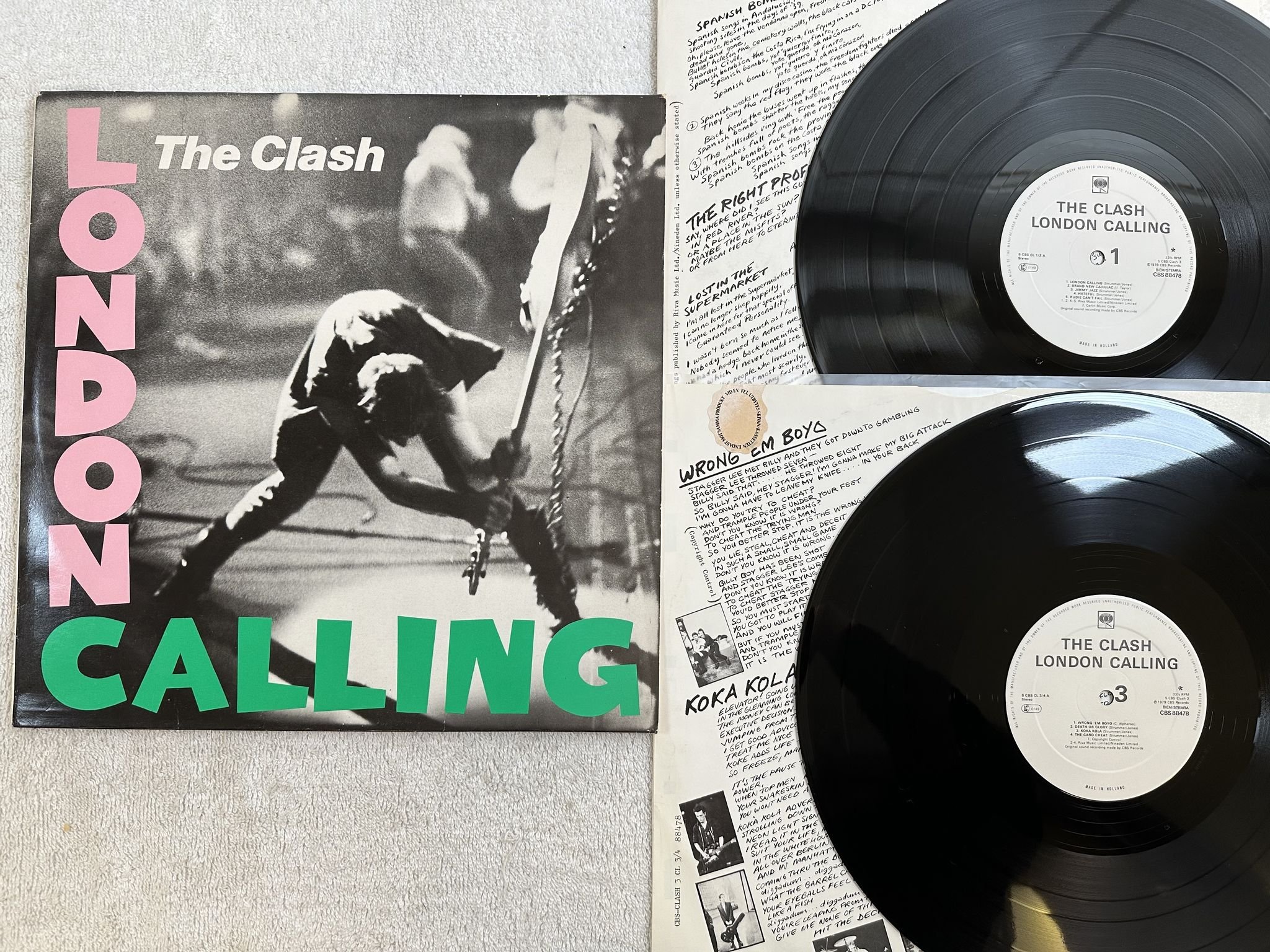 Omslagsbild för skivan THE CLASH London calling 2xLP -79 Hol CBS 88478