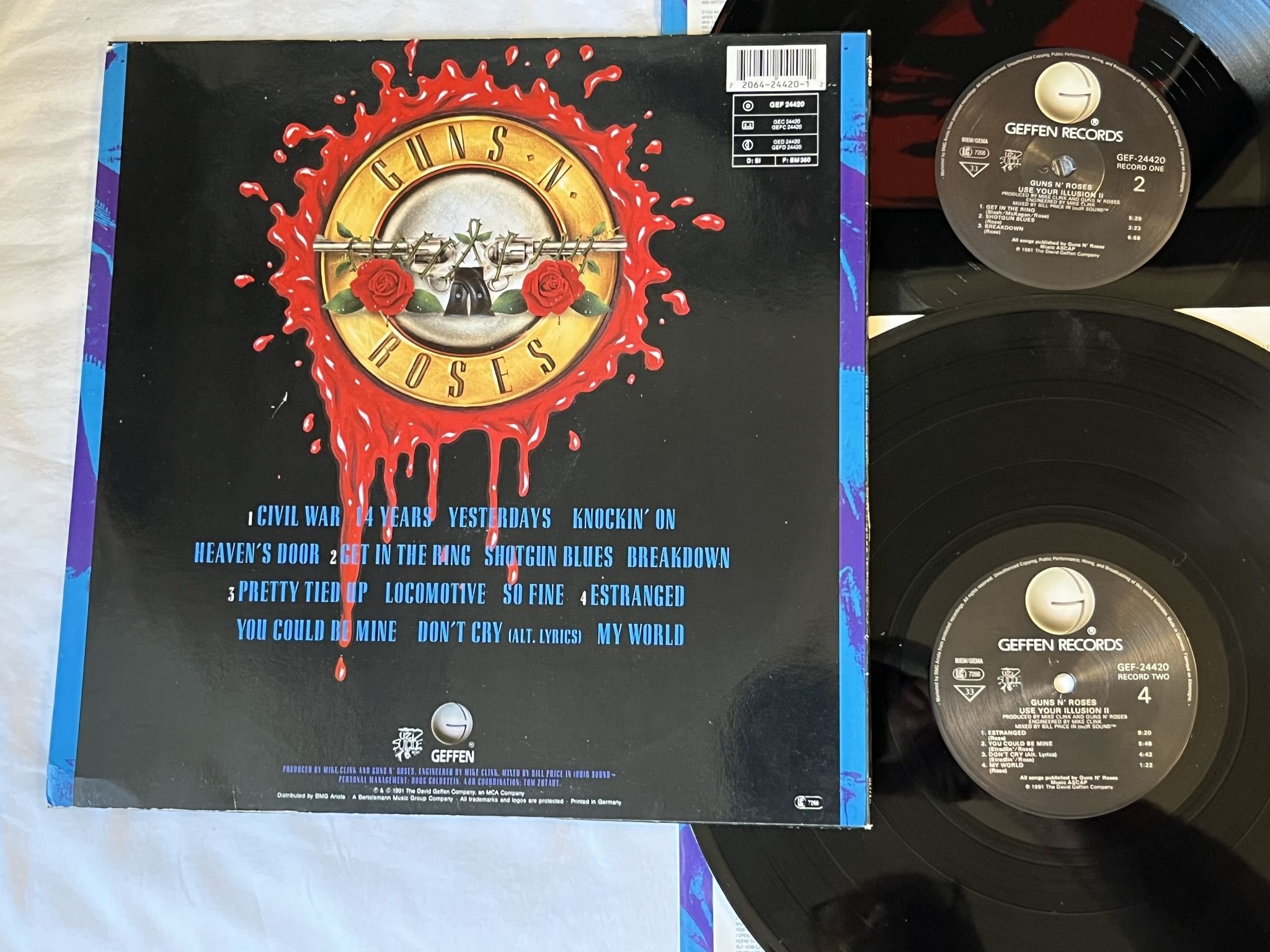 Omslagsbild för skivan GUNS N ROSES Use Your Illusion II 2xLP -91 GEFFEN GEF 24420