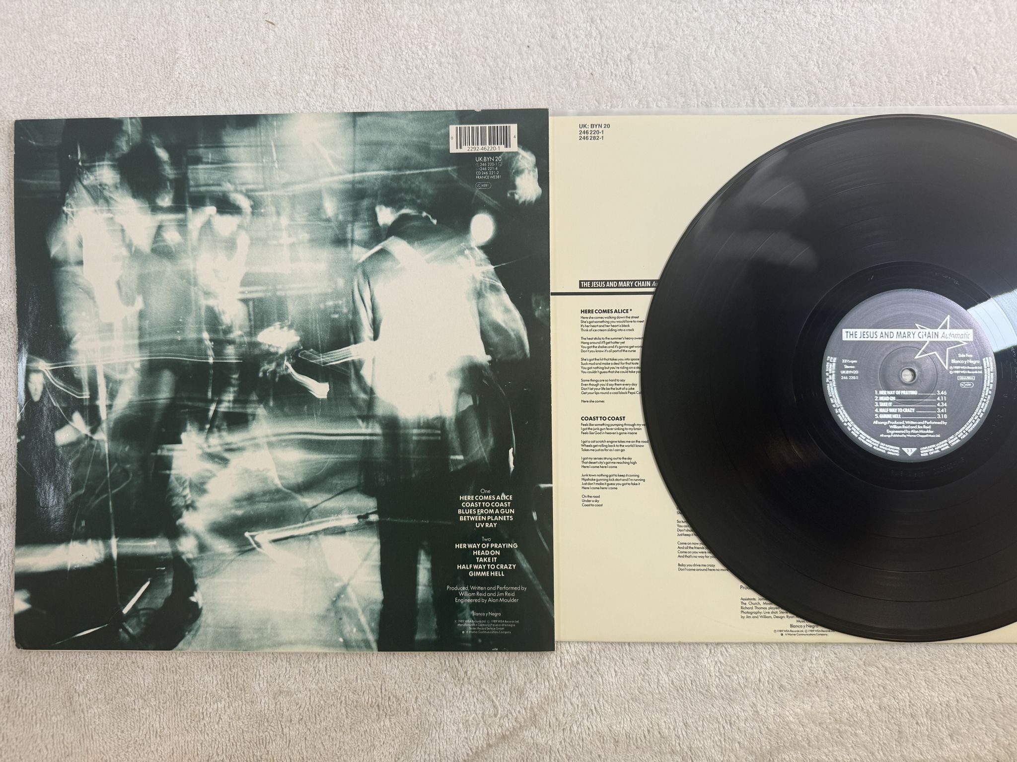 Omslagsbild för skivan THE JESUS AND MARY CHAIN automatic LP -89 BLANCO Y NEGRO 246 220-1